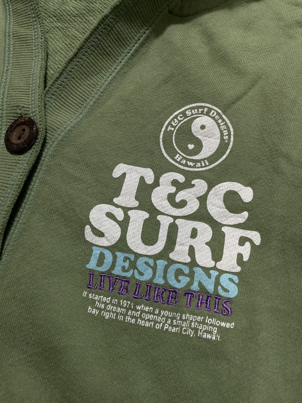 T&C surf Poem Hoodie hakf button Hawaiian style