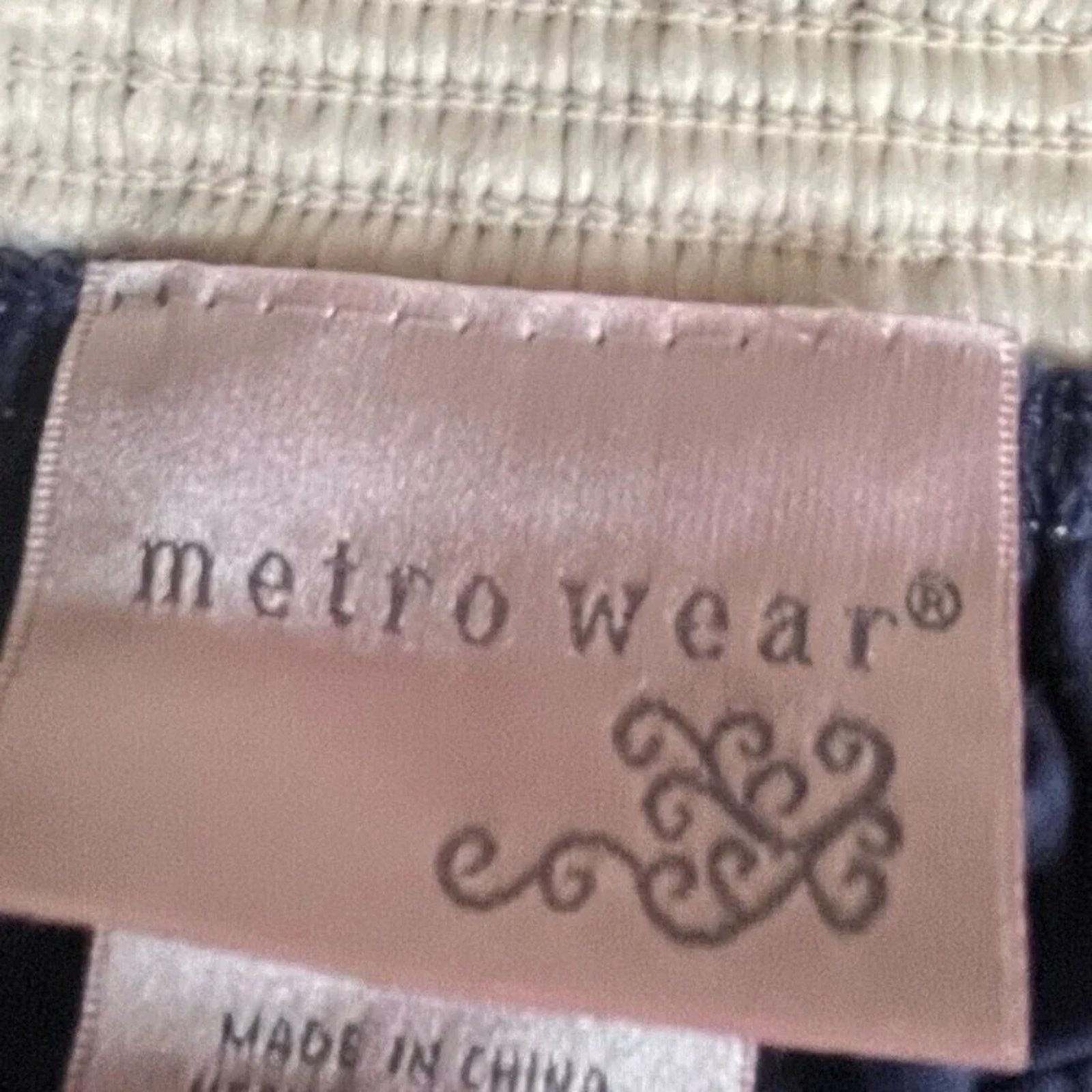 (+)PEOPLE Metro Wear embroidered skirt, size Small Size 28" / US 6 / IT 42 - 7 Thumbnail