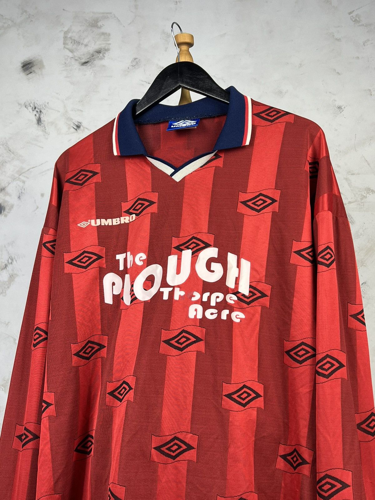 Umbro Vintage Umbro Long Sleeve Football Jersey 10 Size XL - XXL Size US XXL / EU 58 / 5 - 2 Thumbnail