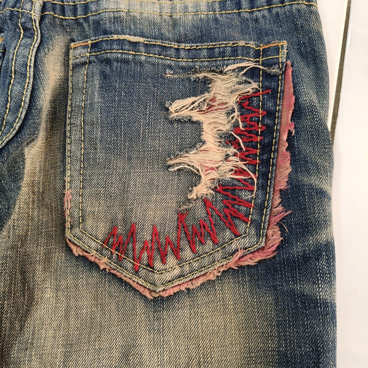 Japanese Brand Vintage Japanese Lolita Jeans Mud Wash Distressed Denim Size US 28 / EU 44 - 20 Thumbnail