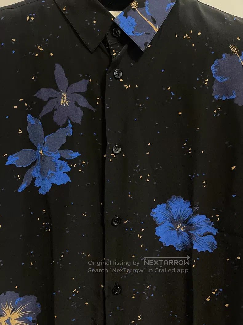 Saint Laurent Paris Saint Laurent Paris Size 37 Blue hibiscus shirt i Size US M / EU 48-50 / 2 - 7 Thumbnail