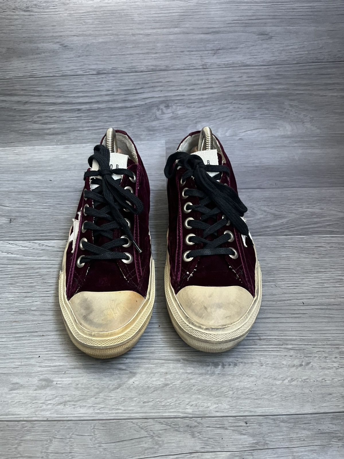 Golden Goose Golden star v-star velvet low top sneakers sz 39 Size US 9 / IT 39 - 3 Thumbnail