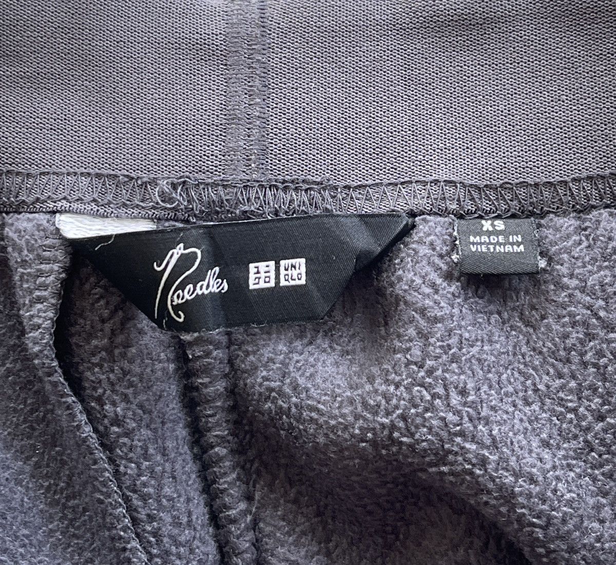 Needles × Uniqlo Needles X uniqlo Fleece Pants Size US 29 - 9 Thumbnail