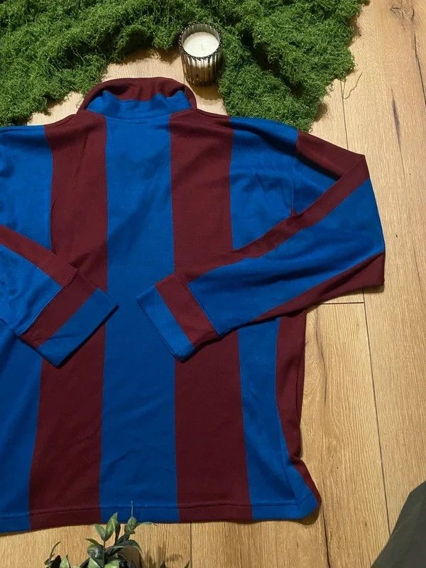 Other FC Barcelona 1920 Jersey Edition Socios 2005 Official Size US L / EU 52-54 / 3 - 9 Thumbnail