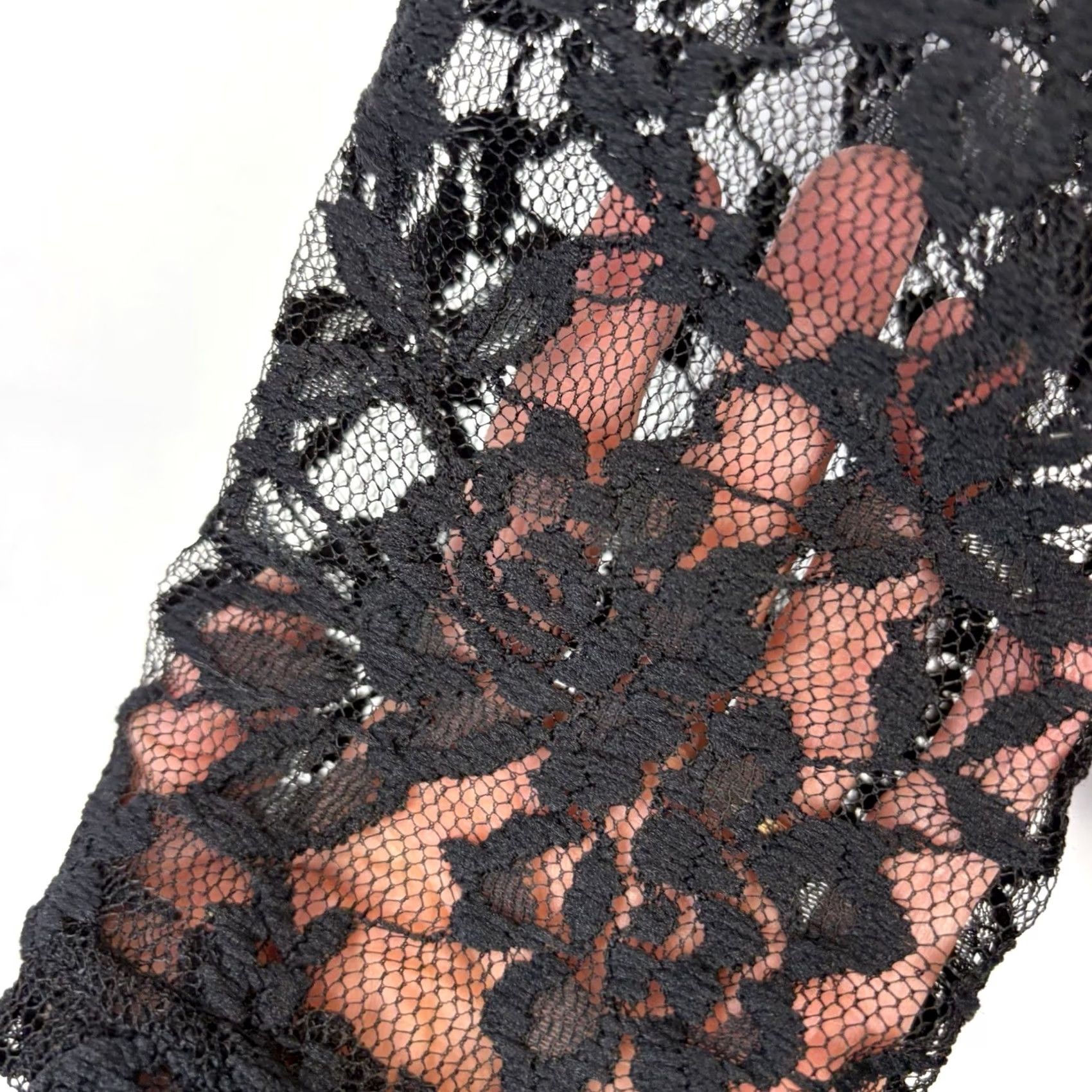 Vintage Black Lace Top Womens 2XL Blouse Long Sleeve Round Neck Solid Sheer Stretch Breathable Casual Bohemian Classic Womens Size XXL / US 16-18 / IT 52-54 - 4 Thumbnail