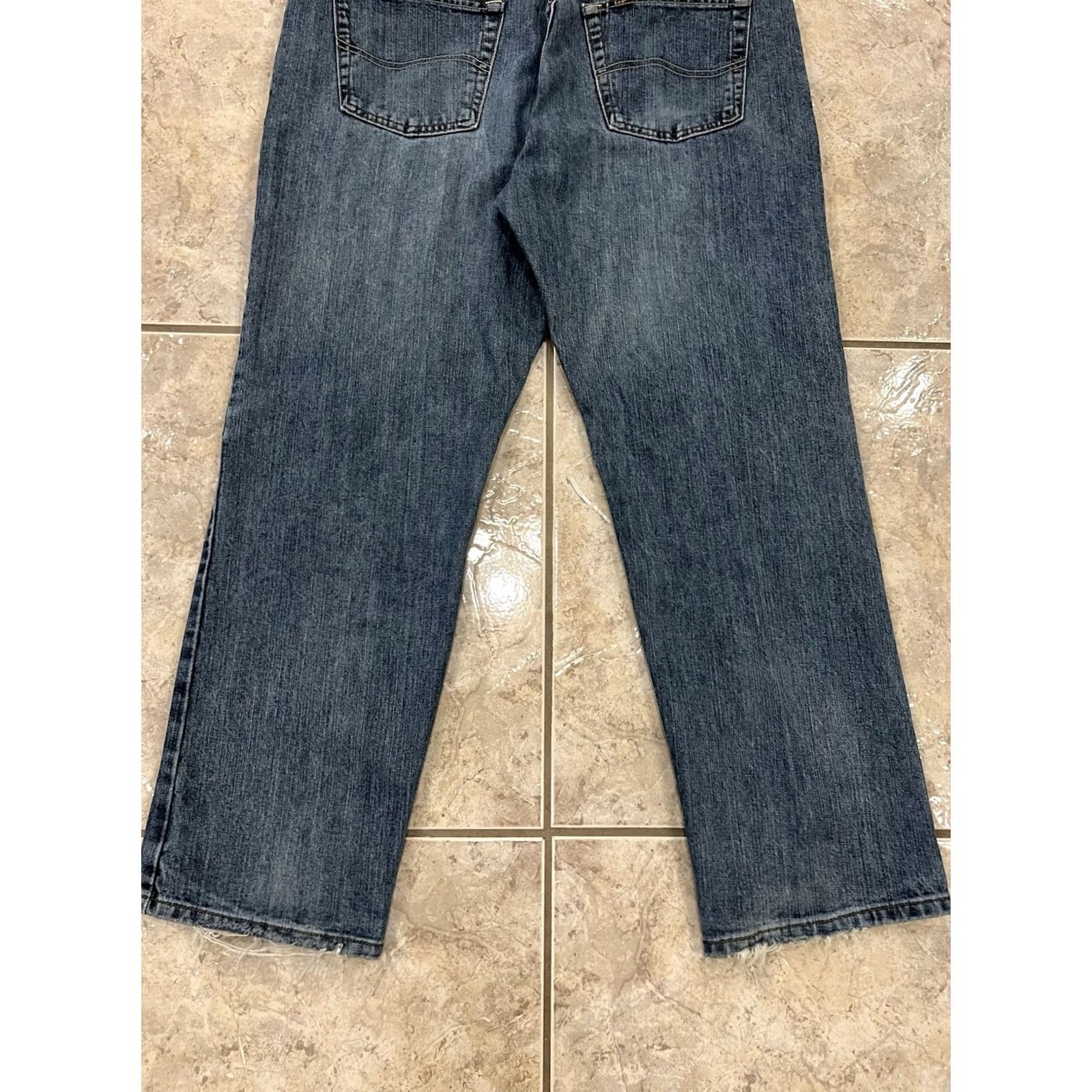 Lee Mens Lee Jeans 36X29 Straight Leg Relaxed Fit Cotton Denim Pants Blue GOOD Size US 36 / EU 52 - 2 Thumbnail