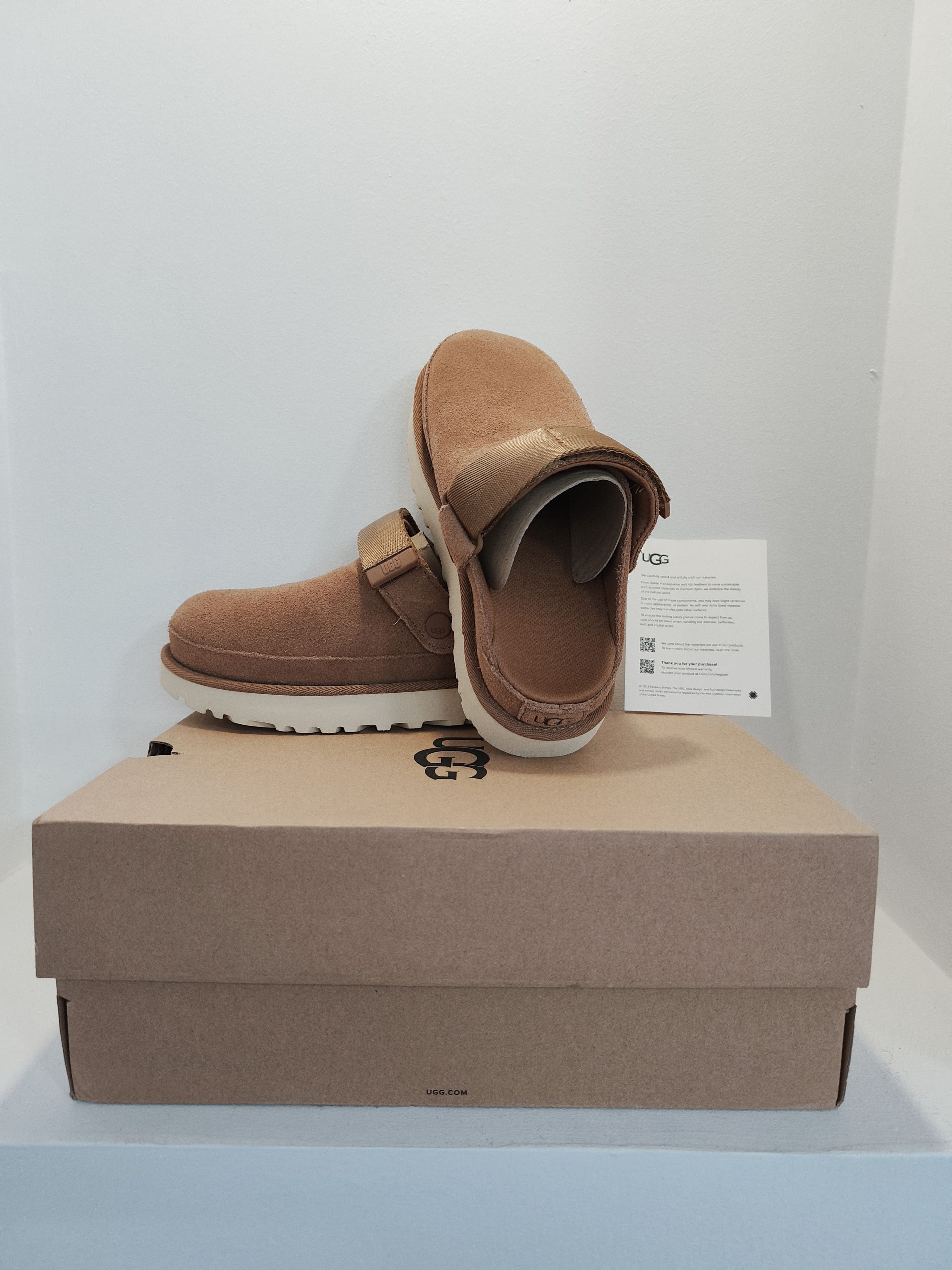 Ugg UGG Goldenstar Clog Size US 5 / IT 35 - 2 Thumbnail