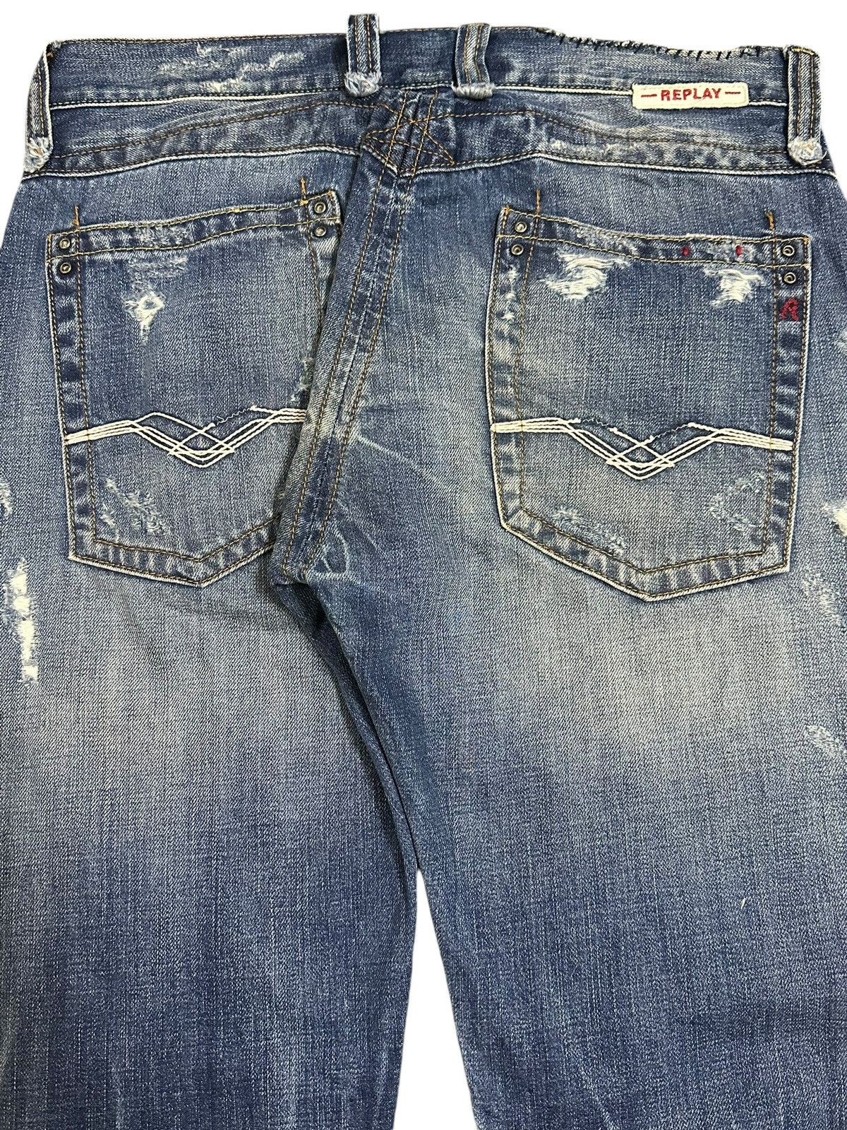 Designer Vintage Replay Blue Wash Style Distressed Loose Jeans Size US 33 - 6 Thumbnail