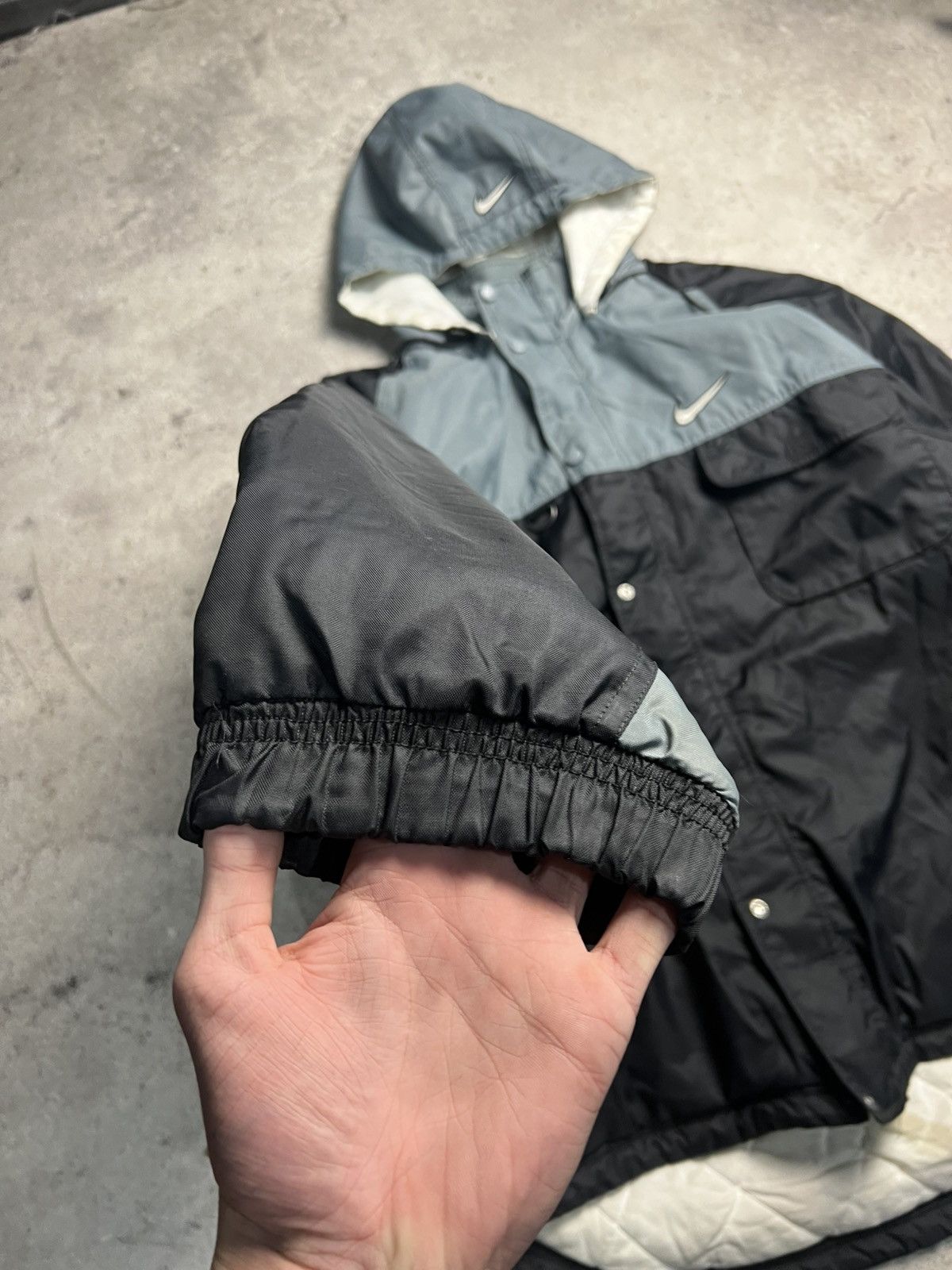 Nike Vintage Nike Puffer Jacket Big Logo 90s Very Rare Size US XL / EU 56 / 4 - 5 Thumbnail