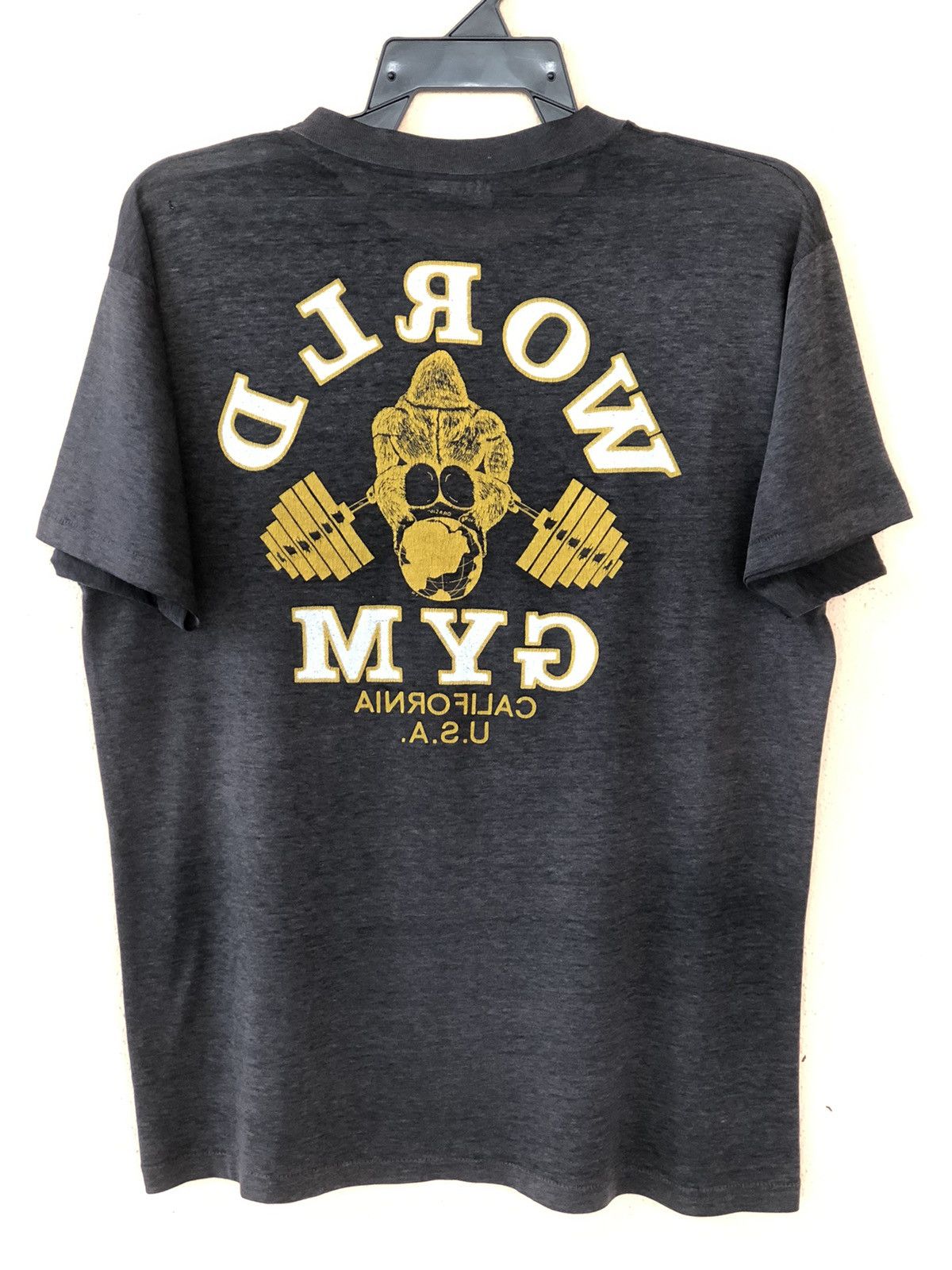 Vintage Vintage 80s WORLD GYM Paperthin Tee Size US L / EU 52-54 / 3 - 2 Thumbnail