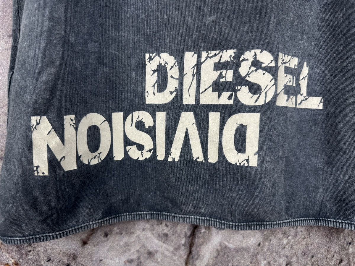 Diesel Women’s Diesel Girls Club Sleeveless T-Shirt Size Medium Size M / US 6-8 / IT 42-44 - 13 Thumbnail