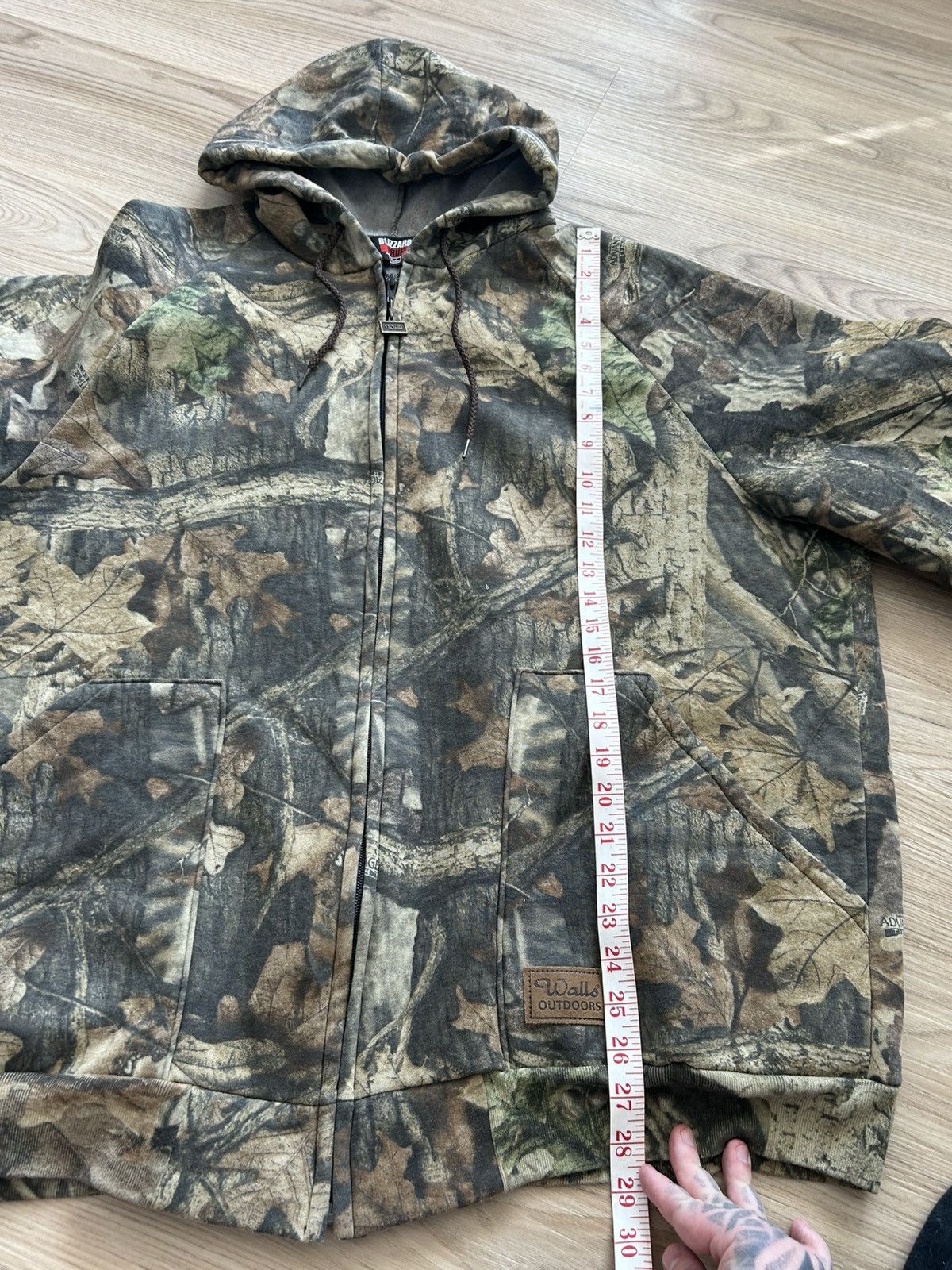 Vintage Vintage Realtree Camo Walls Zipup Hoodie XXL Size US XXL / EU 58 / 5 - 7 Thumbnail