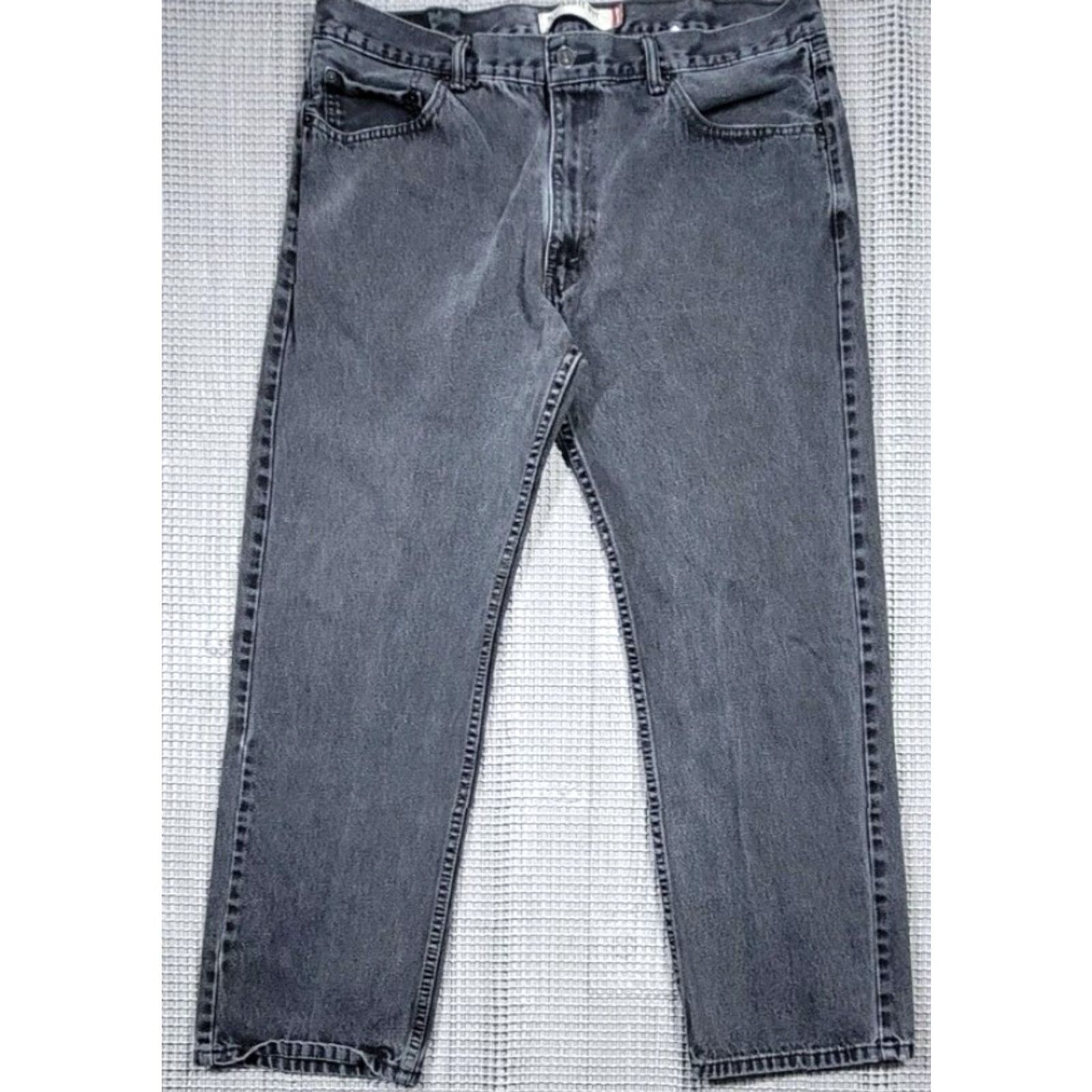 Levi's VINTAGE Levi's 505 Jeans Mens 40x30 Black Distress Straight Leg Y2K Denim Shirt? Size US 40 / EU 56 - 2 Thumbnail