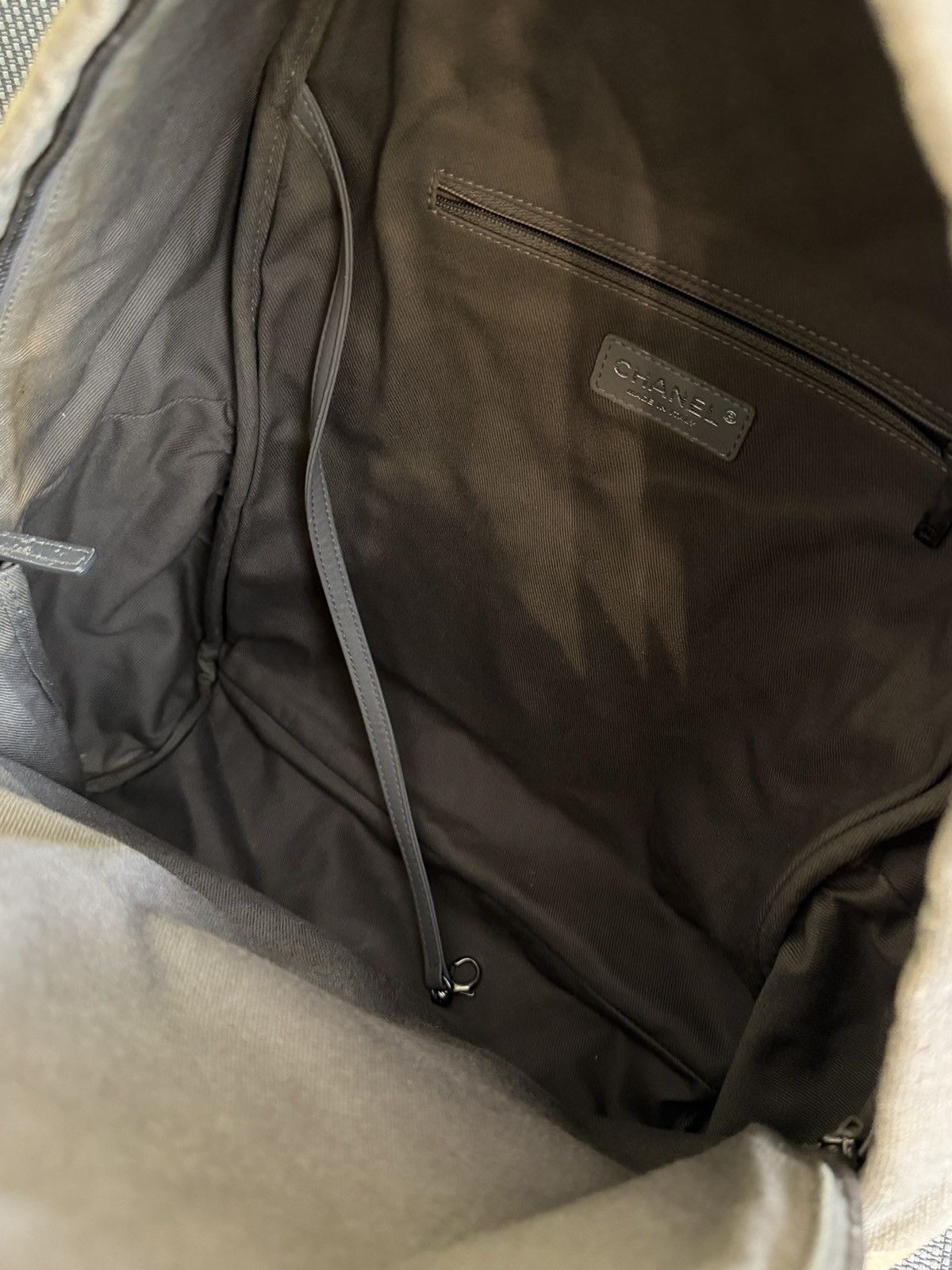 Chanel Chanel 2014 Art School Graffiti Canvas Grey Backpack Size ONE SIZE - 4 Thumbnail