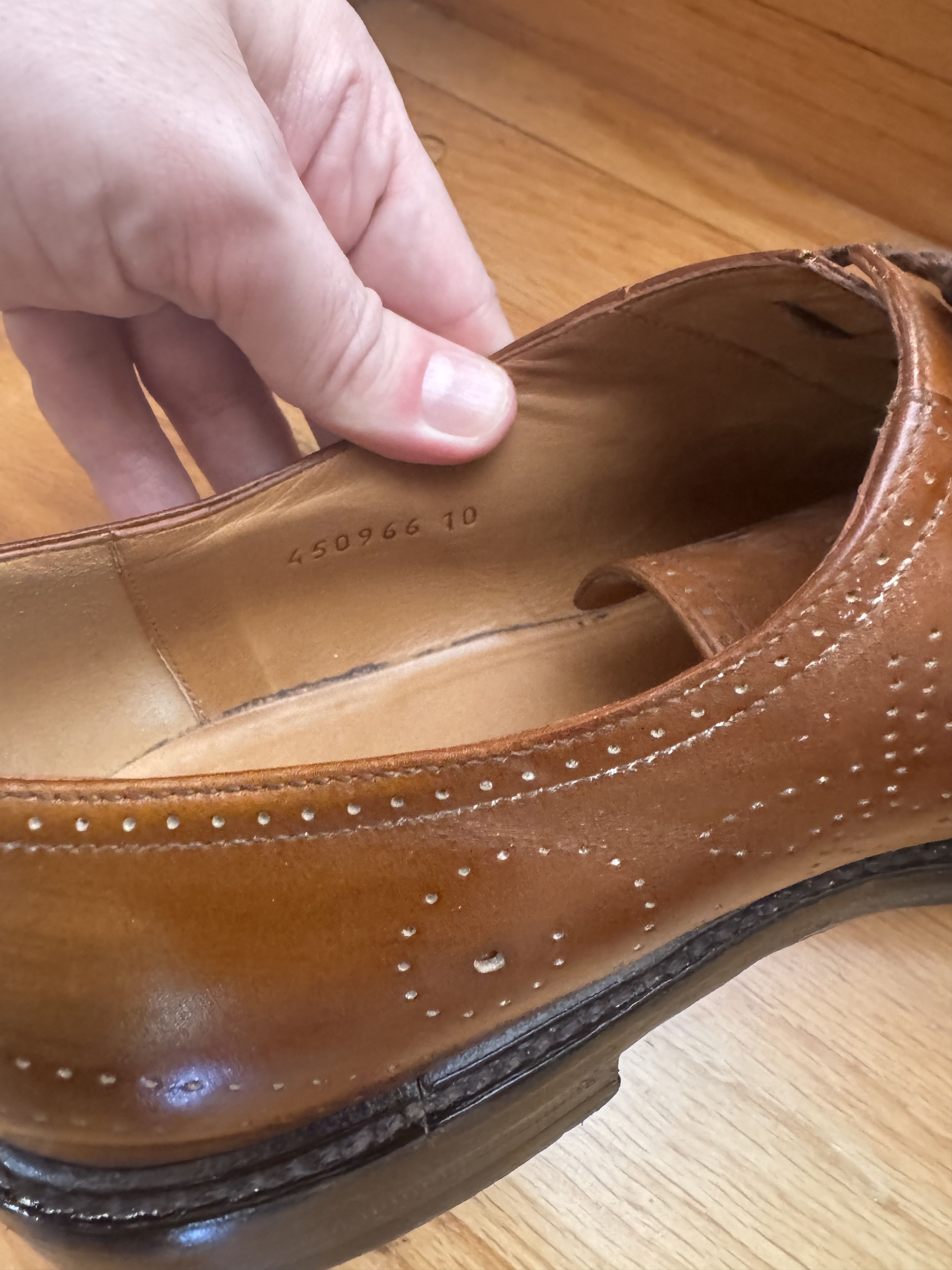 Gucci Bee Brogues