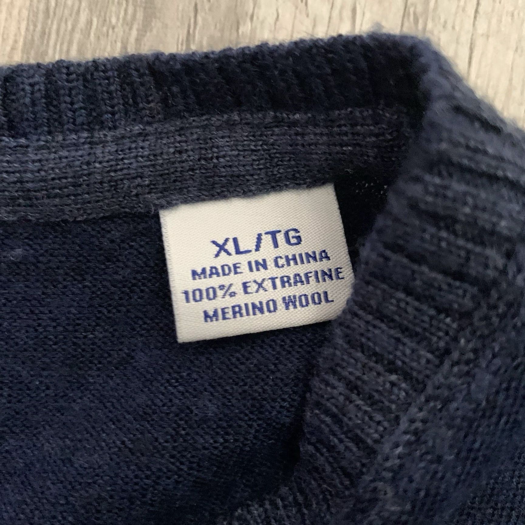 Tommy Bahama VINTAGE Tommy Bahama Sweater Mens XL Magic Sands Blue 100% Extra Fine Merino Wool Light Size US XL / EU 56 / 4 - 4 Thumbnail