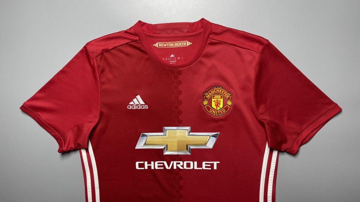 Adidas MAN UNITED ADIDAS 2016/2017 SOCCER HOME JERSEY #11 MARTIAL Size US M / EU 48-50 / 2 - 3 Thumbnail