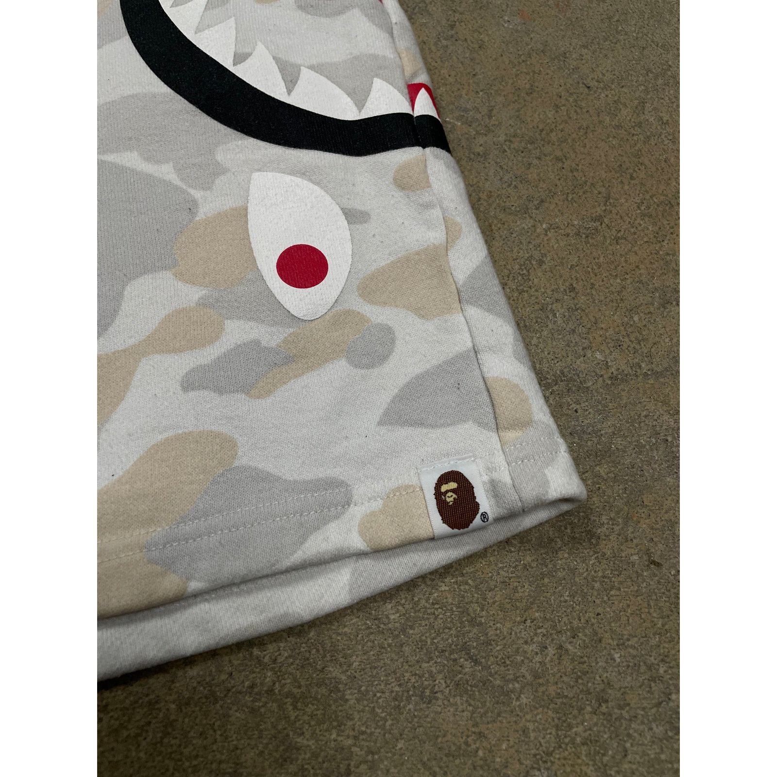 Bape BAPE Camo Shorts White Used XL Size US 40 / EU 56 - 3 Thumbnail