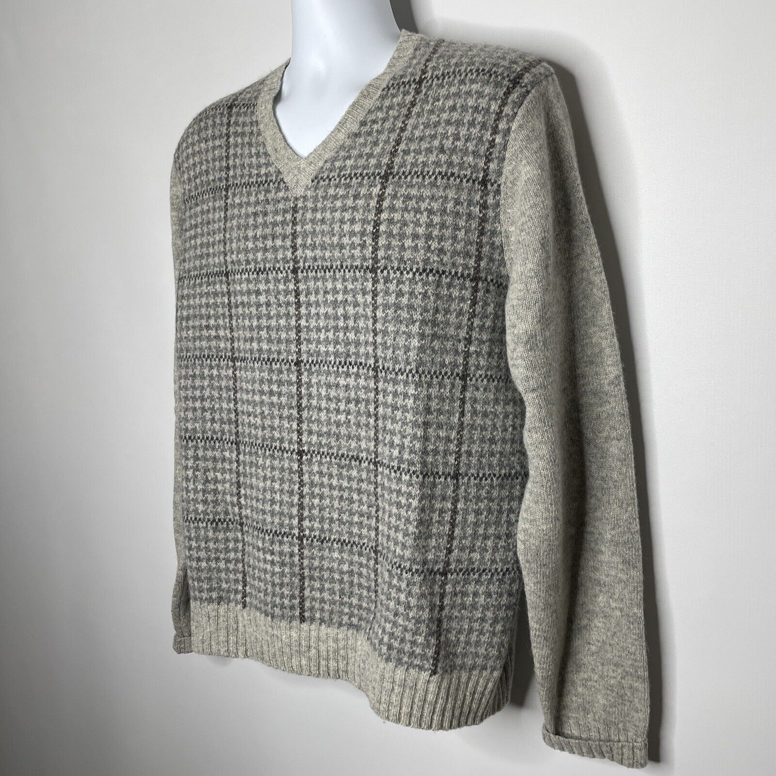 Vintage 80s Gray Shetland Wool Houndstooth Plaid Pullover Sweater Size US L / EU 52-54 / 3 - 7 Thumbnail