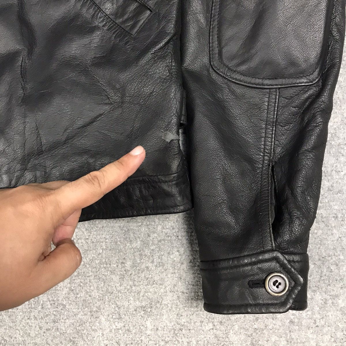 If Six Was Nine ITTY BITTY LEATHER JAPAN PUNK FUR COLLAR STYLE JACKET Size US S / EU 44-46 / 1 - 7 Thumbnail