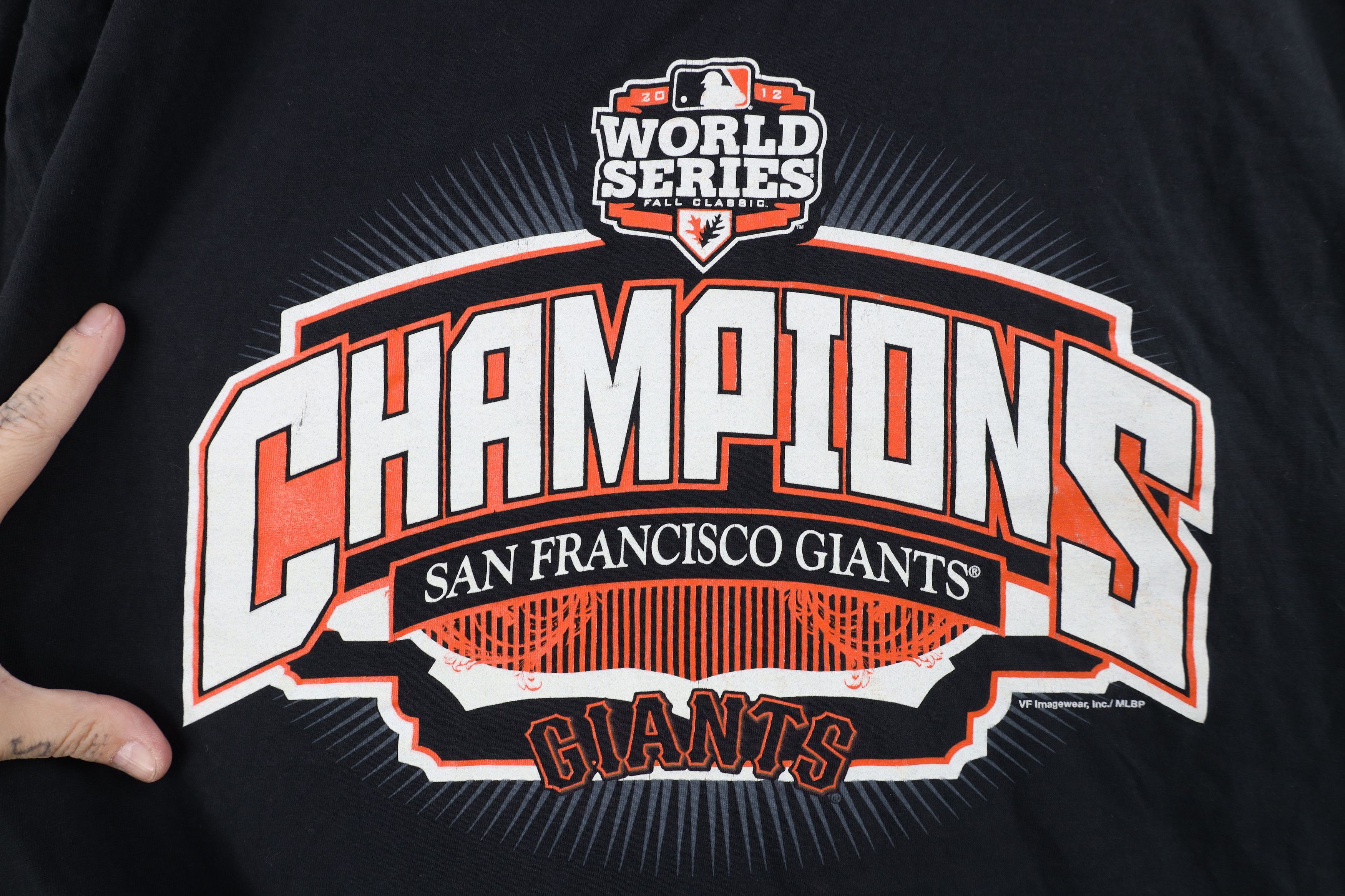 Vintage Vintage Y2K World Series Champs San Francisco Giants T-Shirt Size US XL / EU 56 / 4 - 4 Thumbnail