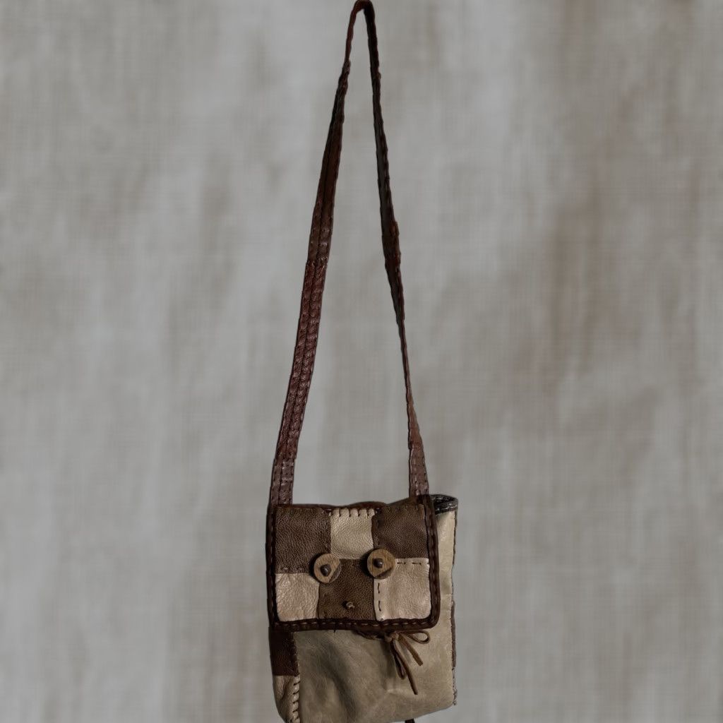 Vintage VINTAGE Arizona Leather Interiors Crossbody Bag Small Beige Brown Patchwork Womens Size ONE SIZE - 1 Thumbnail