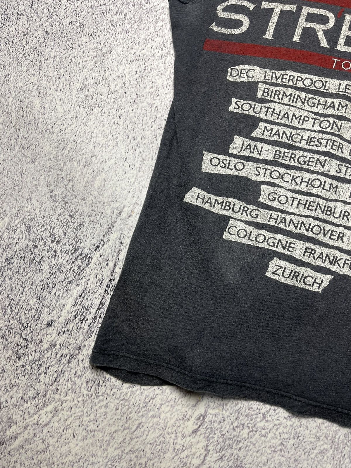 Band Tees RARE Vintage 1986 Alarm Spirit Of '86 In USA Band Tour Shirt Size US S / EU 44-46 / 1 - 17 Thumbnail