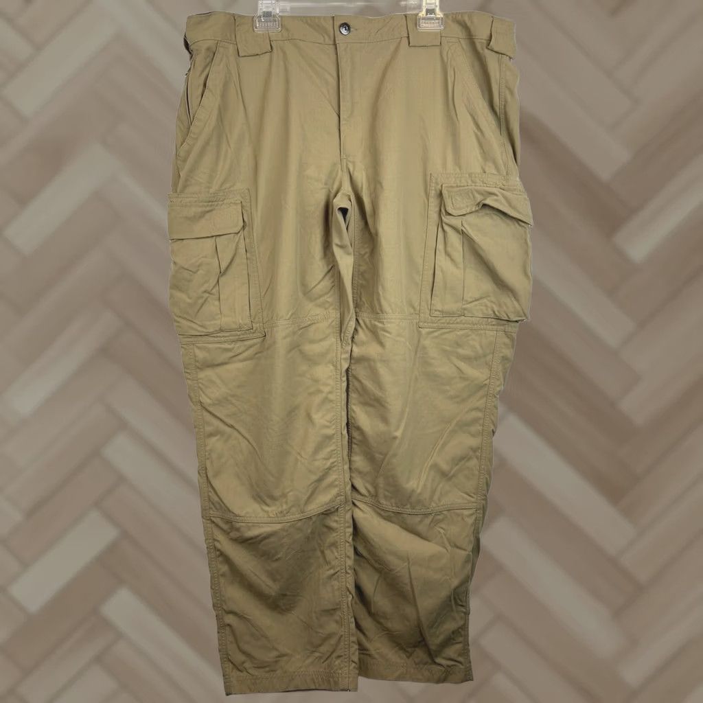 Vintage Duluth Trading Co. Pants Men 2XL Khaki Flat Front Cargo 7 Pockets 42x32 Beige Nylon Polyester Regular Straight User-? Size US 39 - 1 Thumbnail