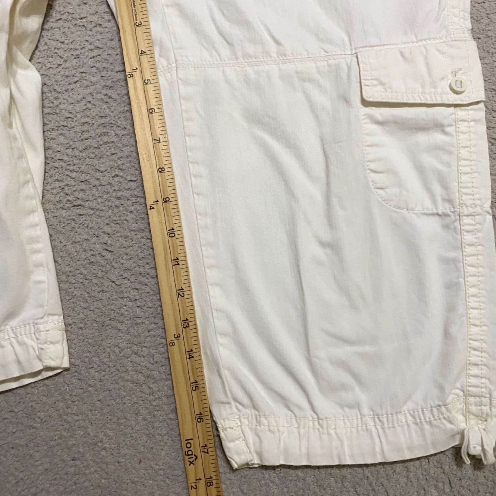 Eddie Bauer Eddie Bauer Womens Pants Capri White Mid Rise 10 Cotton Straight Pockets Zipper Button Casual Travel Modern Vintage: No Nat ure Theme Size 32" / US 10 / IT 46 - 5 Thumbnail