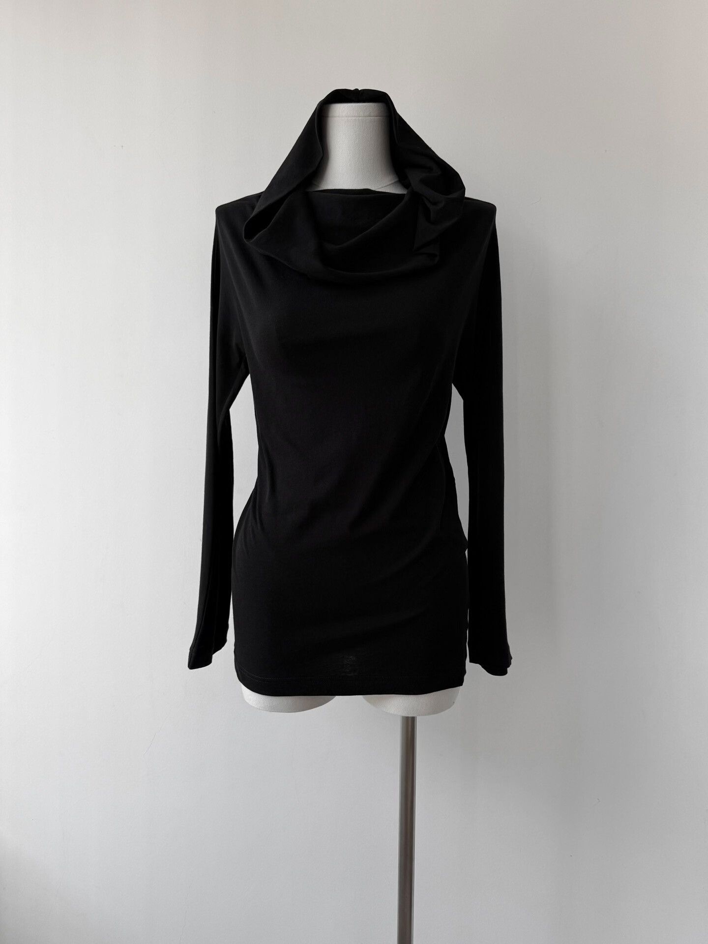 Yohji Yamamoto Yohji Yamamoto Unique Hooded Top Size M / US 6-8 / IT 42-44 - 1 Thumbnail