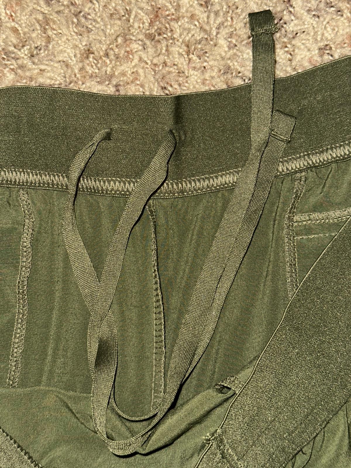 Nike Nike Mens Dri-FIT Yoga Pants Olive Move to Zero Joggers Size US 32 / EU 48 - 5 Thumbnail