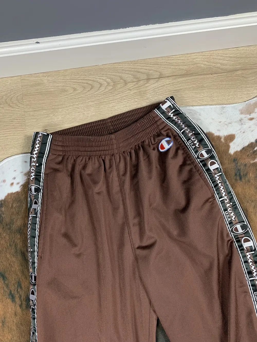 Champion × Vintage VINTAGE CHAMPION SWEATPANTS TRACKPANTS POPPER PANTS JOGGERS Size US 28 / EU 44 - 2 Thumbnail