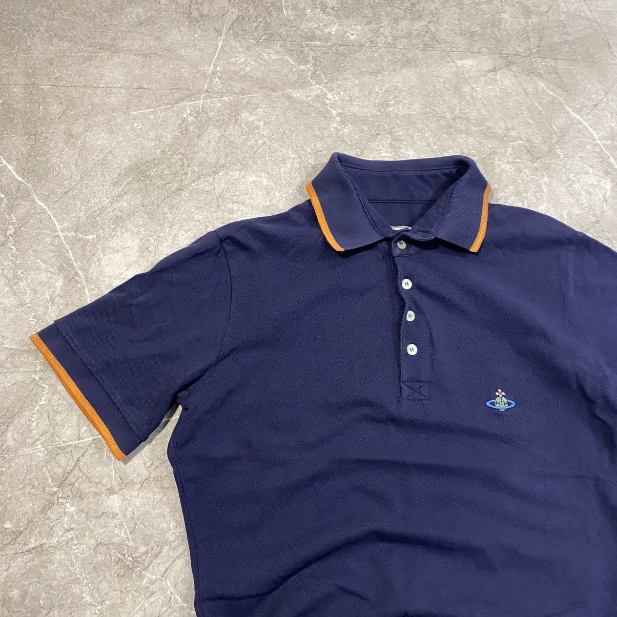 Vivienne Westwood VINTAGE VIVIENNE WESTWOOD POLO TEE SMALL LOGO Size US L / EU 52-54 / 3 - 3 Thumbnail