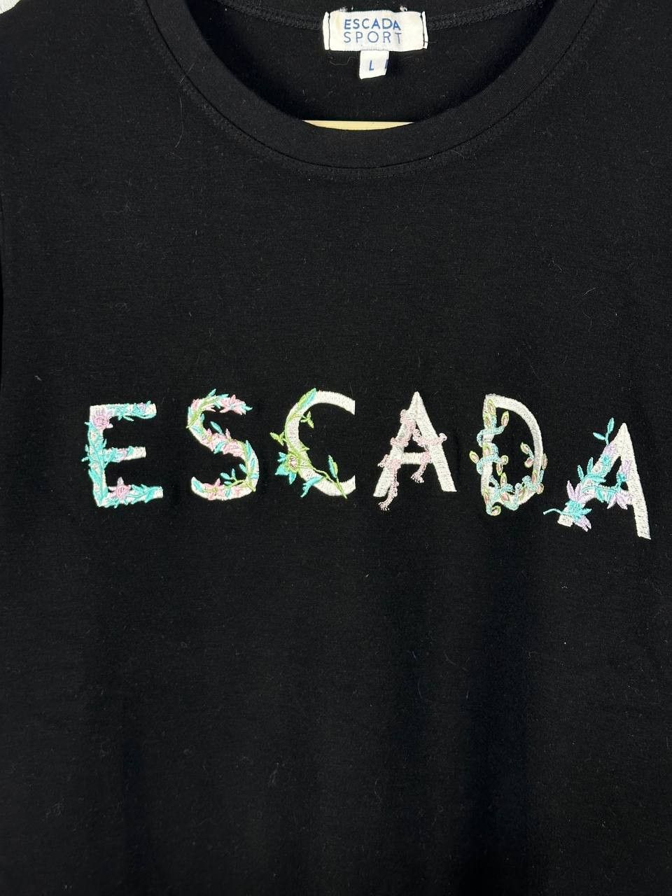Escada × Vintage Vintage Y2K Luxury Designer Escada T-shirt Size L / US 10 / IT 46 - 4 Thumbnail