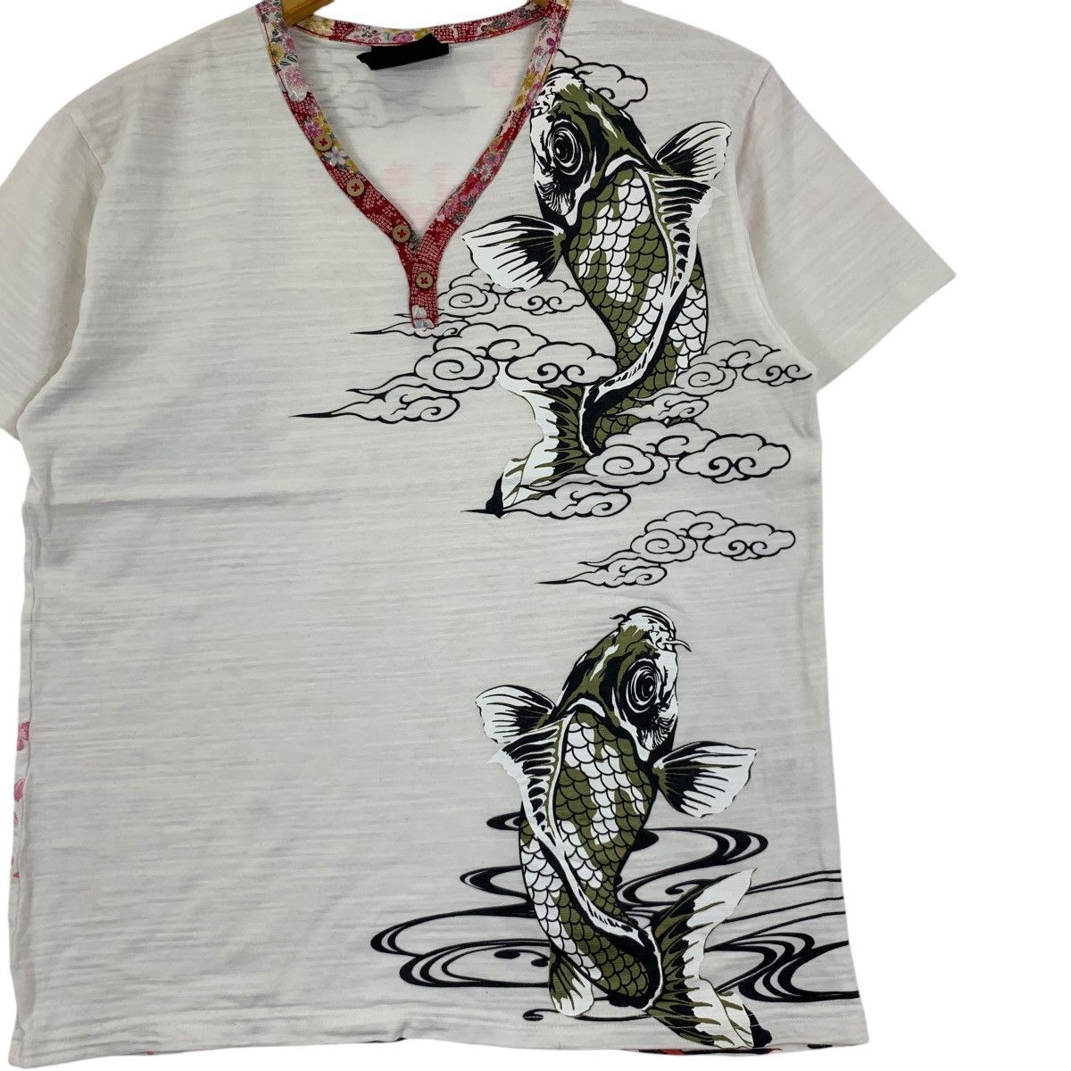 Vintage Vintage JAPAN TRADITIONAL KARAKURI Koi Sakura Tee Shirt Size L / US 10 / IT 46 - 3 Thumbnail