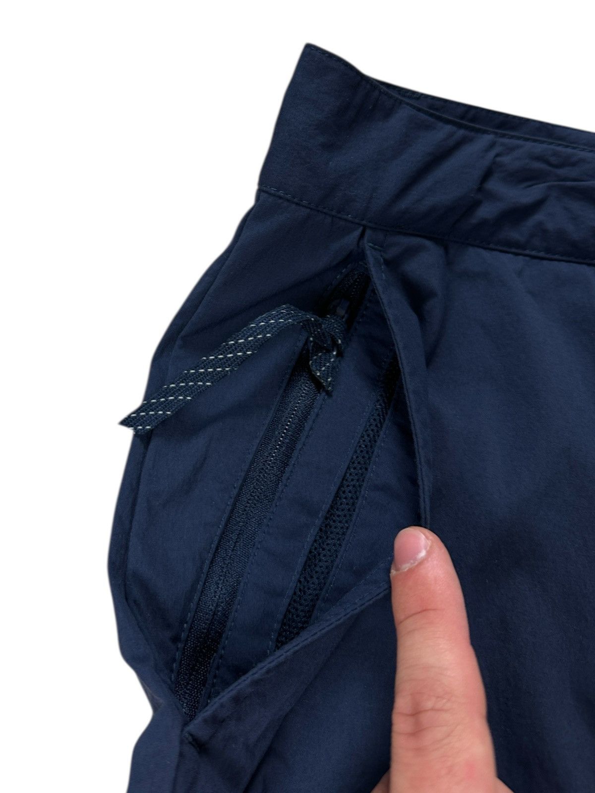 Nike × Vintage Y2K Nike SB Nylon Shorts Size US 34 / EU 50 - 5 Thumbnail
