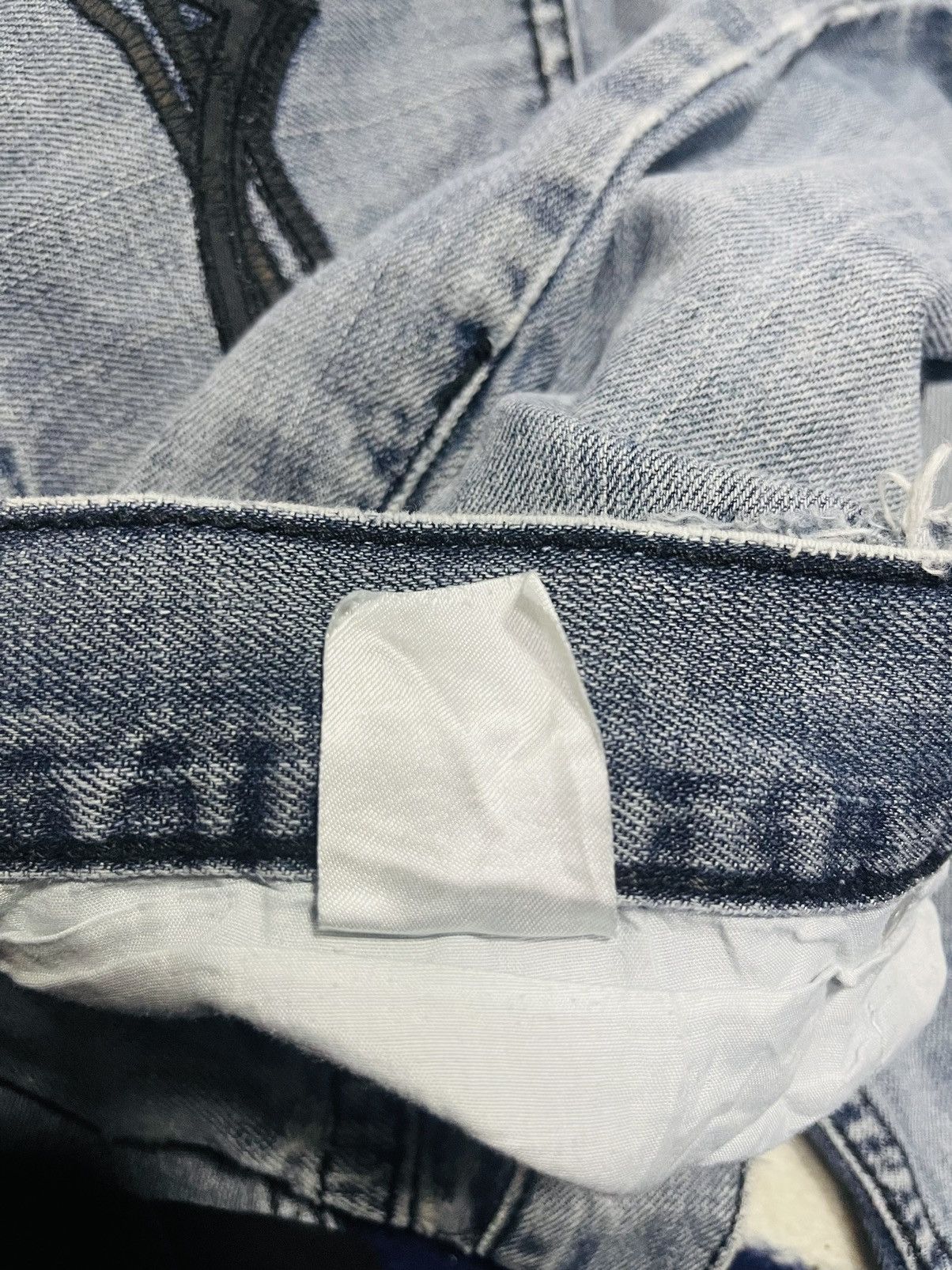 Japanese Brand Flypaper Straight Cut Distressed Jeans (16) Size US 34 / EU 50 - 8 Thumbnail