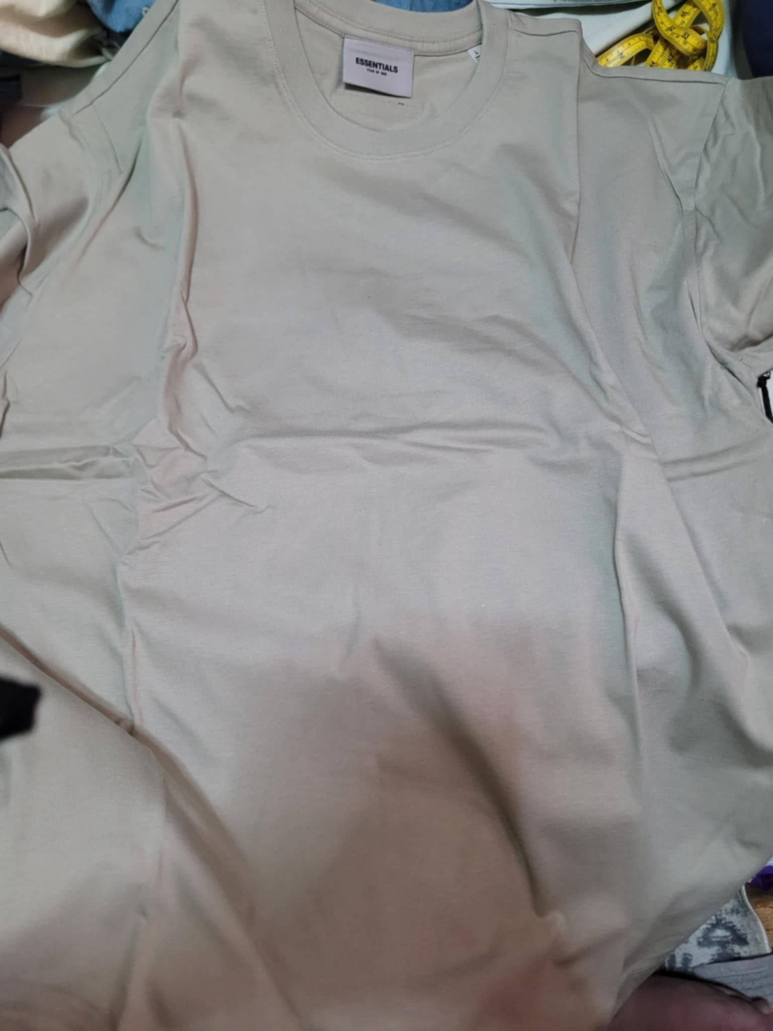 Fear of God Fear of God Essentials T-shirt Pistachio Size L Size US L / EU 52-54 / 3 - 3 Thumbnail