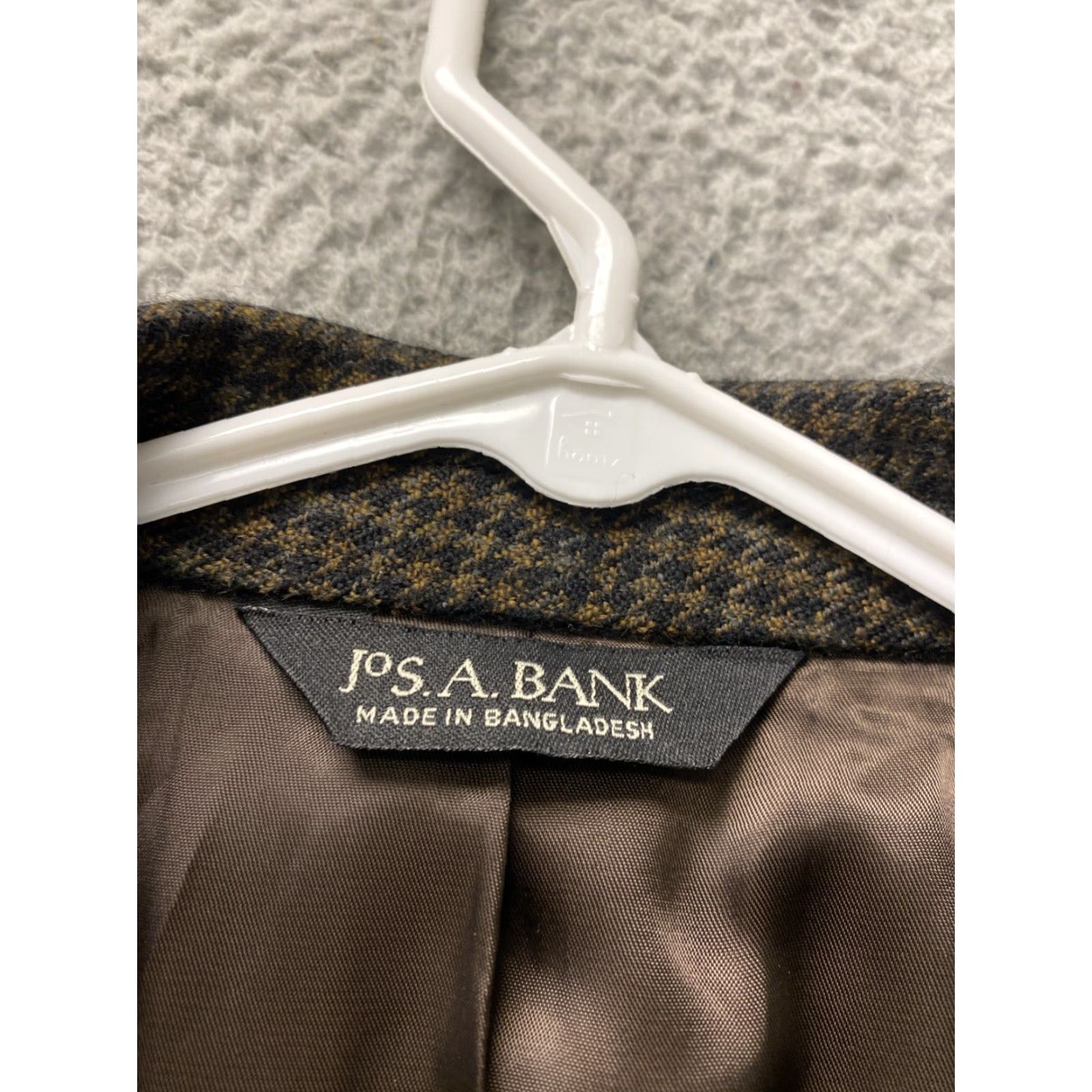 Vintage Jos A Bank Blazer Mens 42 Brown Houndstooth Wool - 100% Wool - Regular Fit - Notch Lapel - Single-Breasted 2-Button Size 42R - 5 Thumbnail