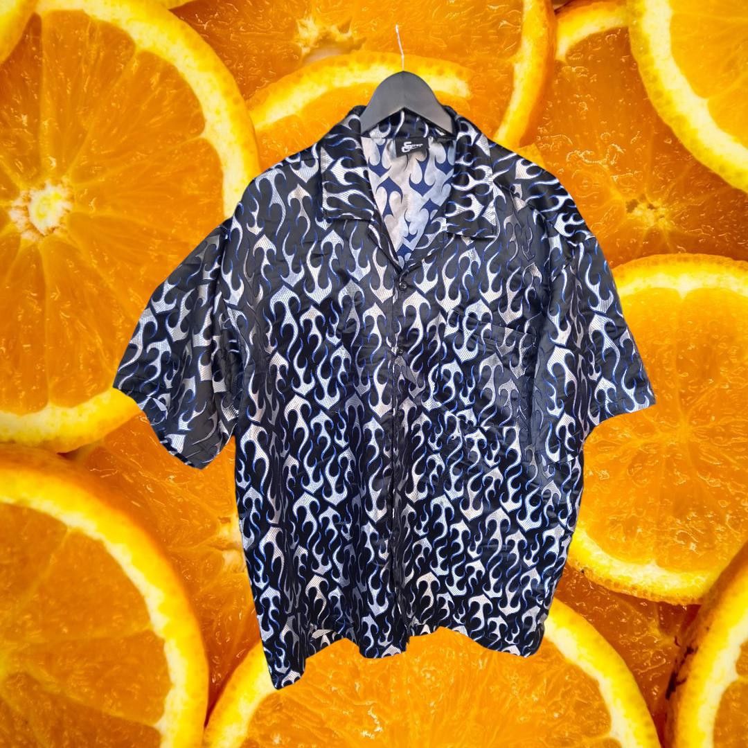 Other Vintage Street Culture Silver, Blue and Black Fire Button Up Size US XL / EU 56 / 4 - 1 Thumbnail