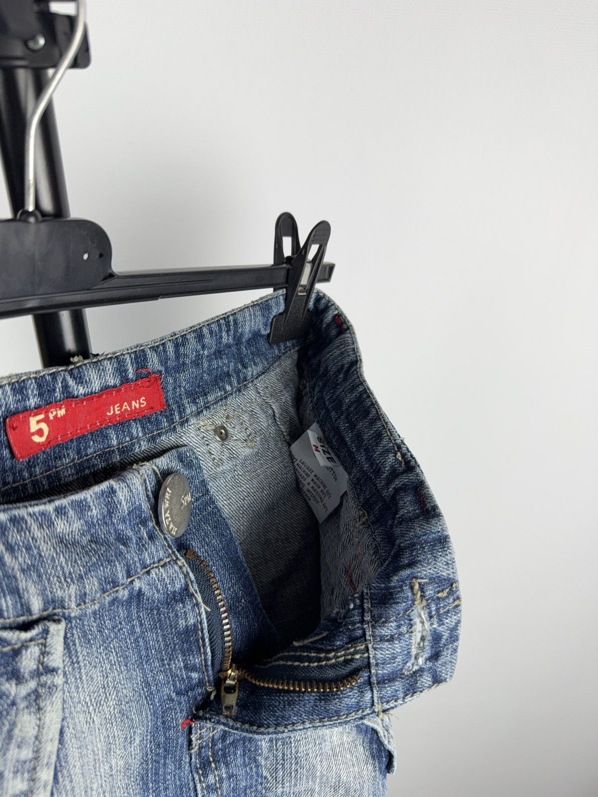 Japanese Brand 00s Y2K 5PM Distressed Cargo Denim Mini Skirt Grunge Style Size 26" / US 2 / IT 38 - 9 Thumbnail