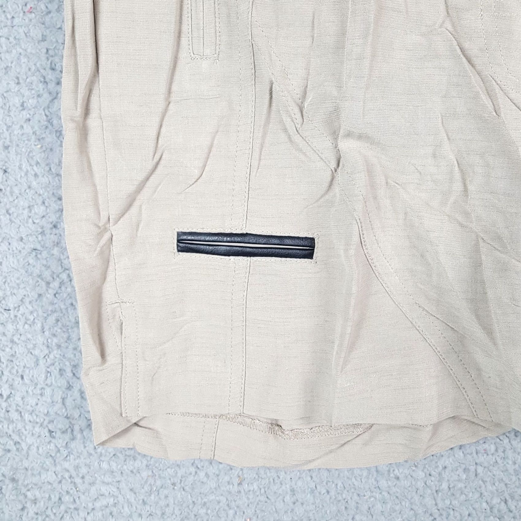 Vintage VINTAGE Jamie Sadock Chino Shorts Womens 8 Khaki 00s Y2K Preppy Breathable Lightweight Casual Summer 2000s Size 30" / US 8 / IT 44 - 4 Thumbnail