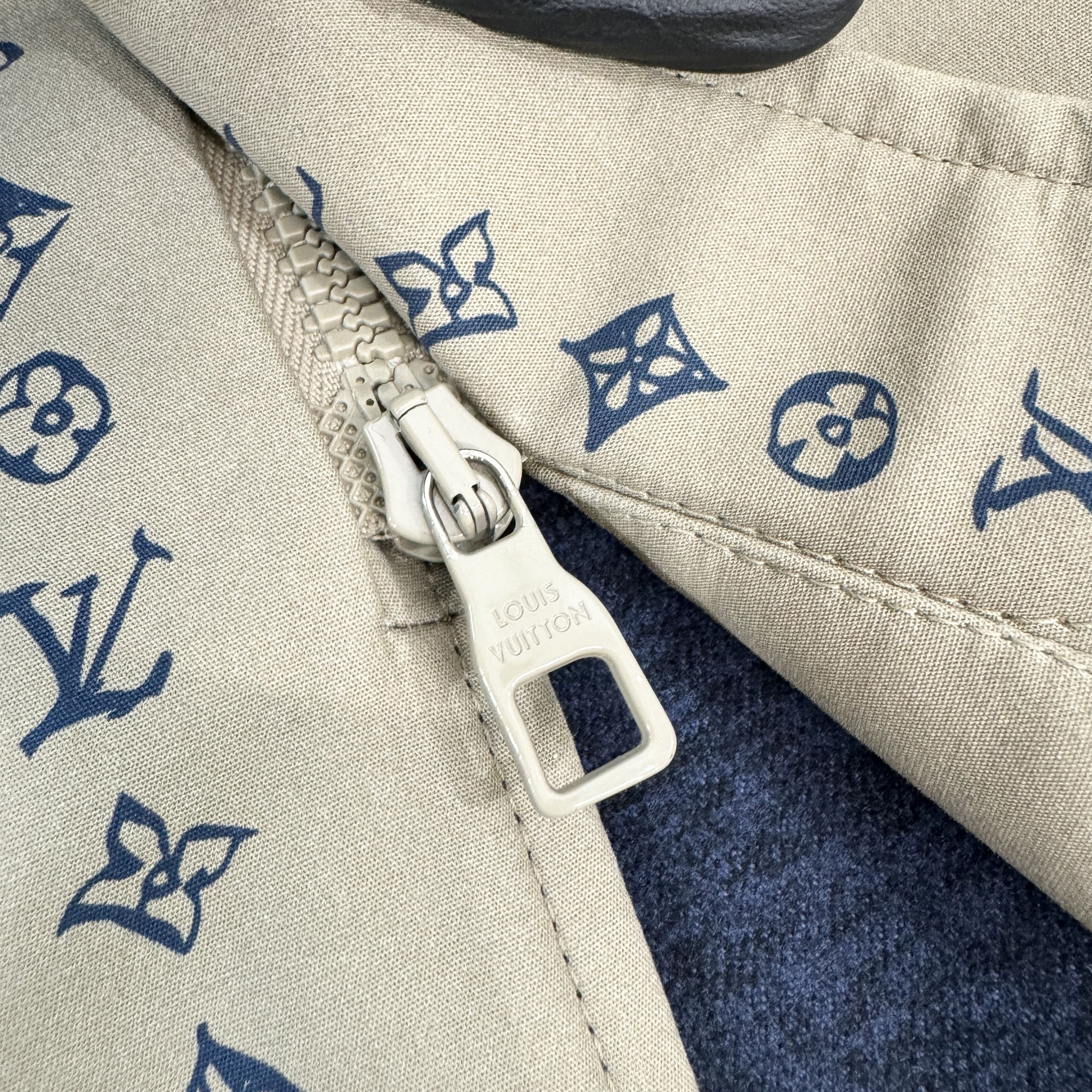 Louis Vuitton Louis Vuitton x Nigo 1A9GBI Monogram Belted Jacket RRP £3100 Size US M / EU 48-50 / 2 - 6 Thumbnail
