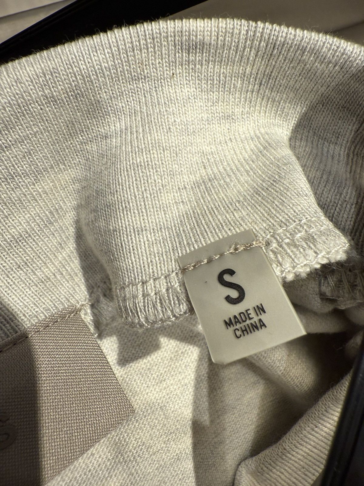 Fear of God Fear of God Essentials T-Shirt SS22 Light Oatmeal Size US S / EU 44-46 / 1 - 5 Thumbnail
