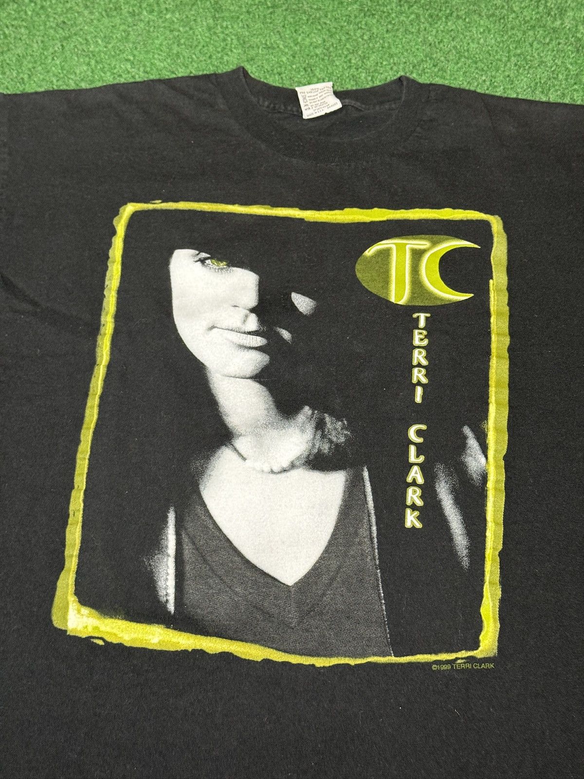 Band Tees Terri Clark Country Concert Vintage 90s Tour T Shirt L 22x27 Size US L / EU 52-54 / 3 - 2 Thumbnail