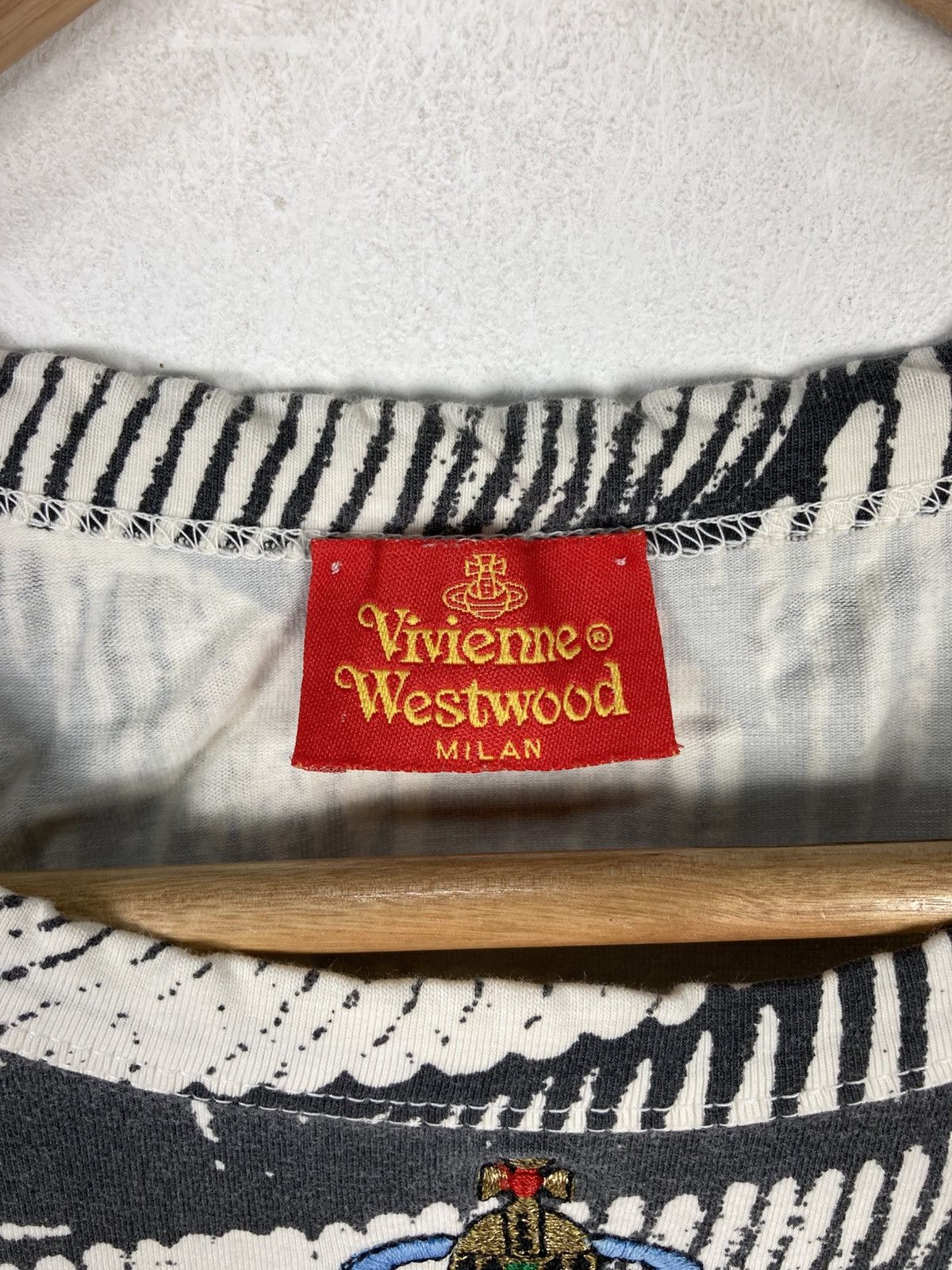 Vivienne Westwood Milan Released Vivienne Westwood Milan Orb Logo T-Shirt Size M / US 6-8 / IT 42-44 - 4 Thumbnail