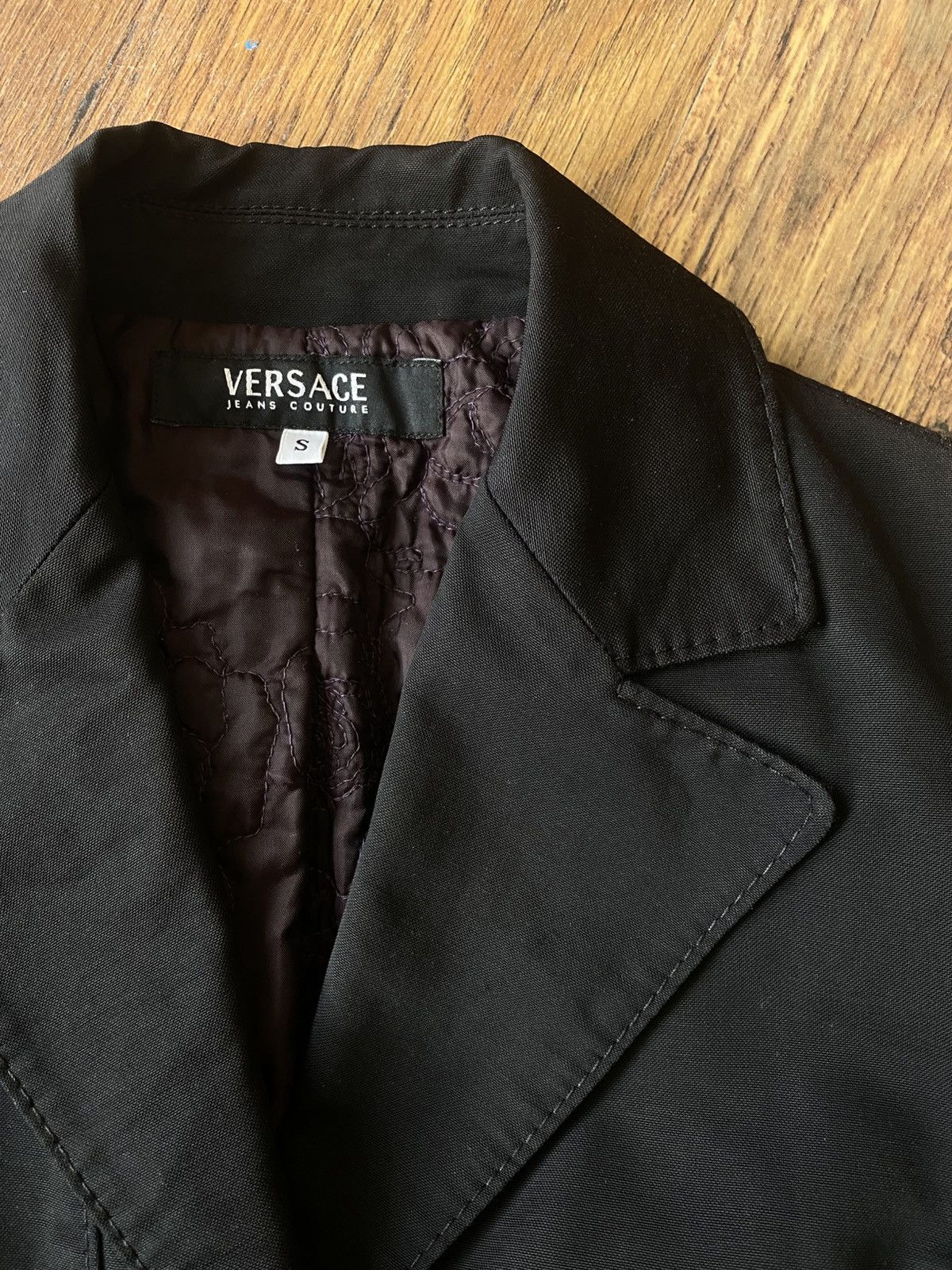 Versace × Versace Jeans Couture × Vintage Versace jeans couture Woman coat Size S / US 4 / IT 40 - 2 Thumbnail