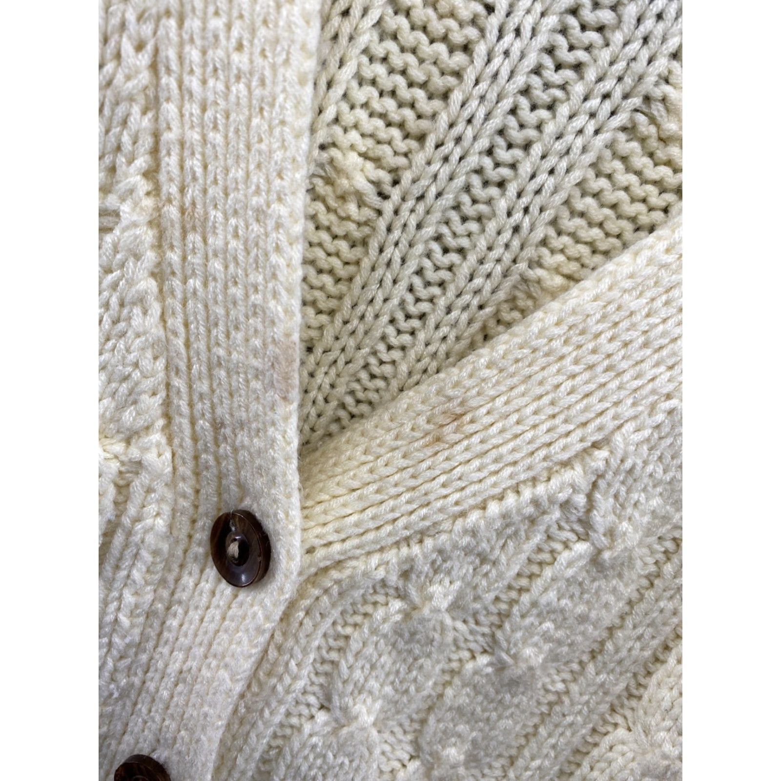 Vintage VINTAGE Hand Full Cardigan Sweater Womens 42 Yellow 100% Virgin Acrylic Size 42 Size M / US 6-8 / IT 42-44 - 3 Thumbnail