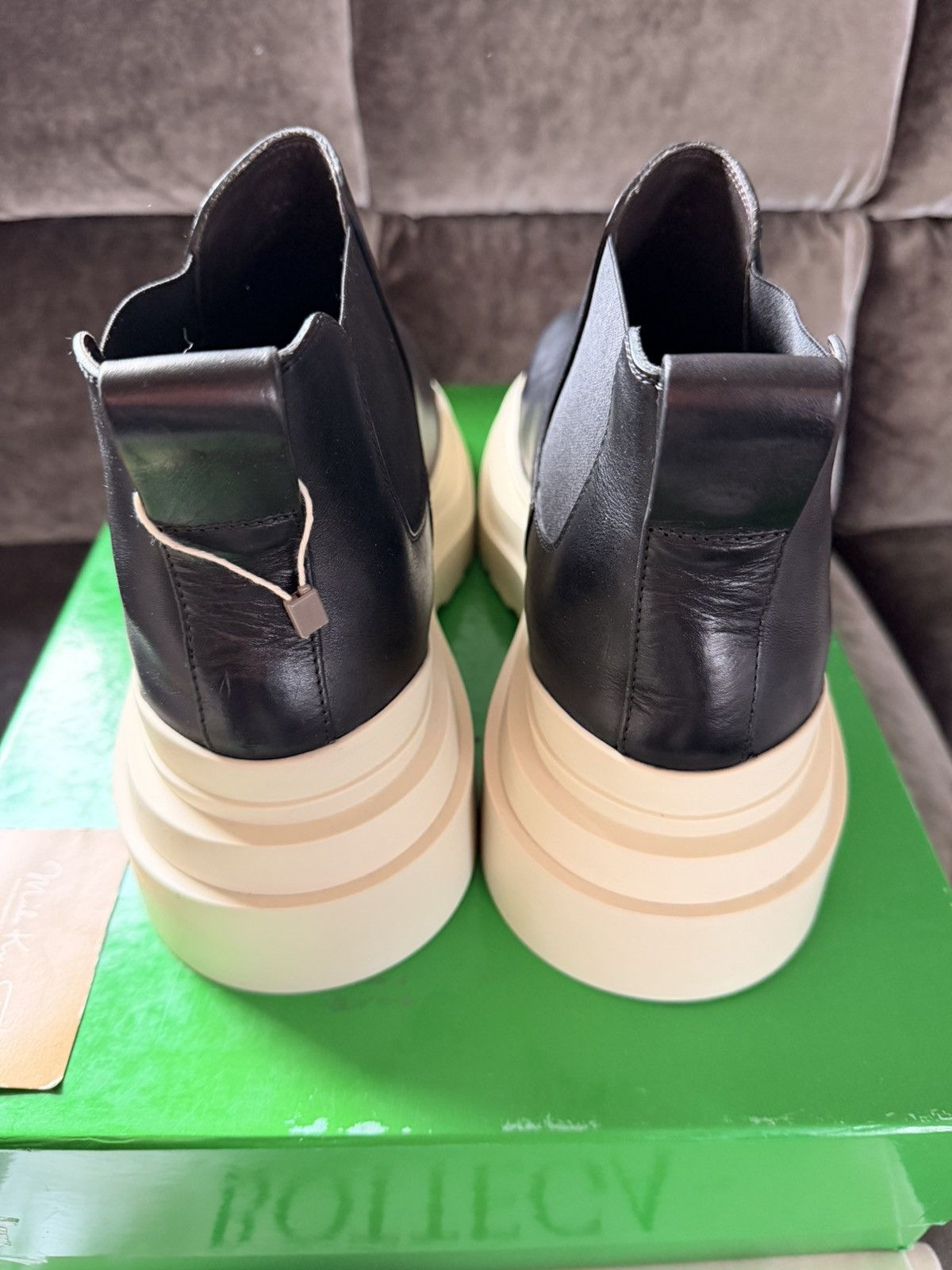 Bottega Veneta BNWT ! Rare $1100 Bottega Veneta Chelsea Leather Lug Boots Size US 11 / EU 44 - 7 Thumbnail