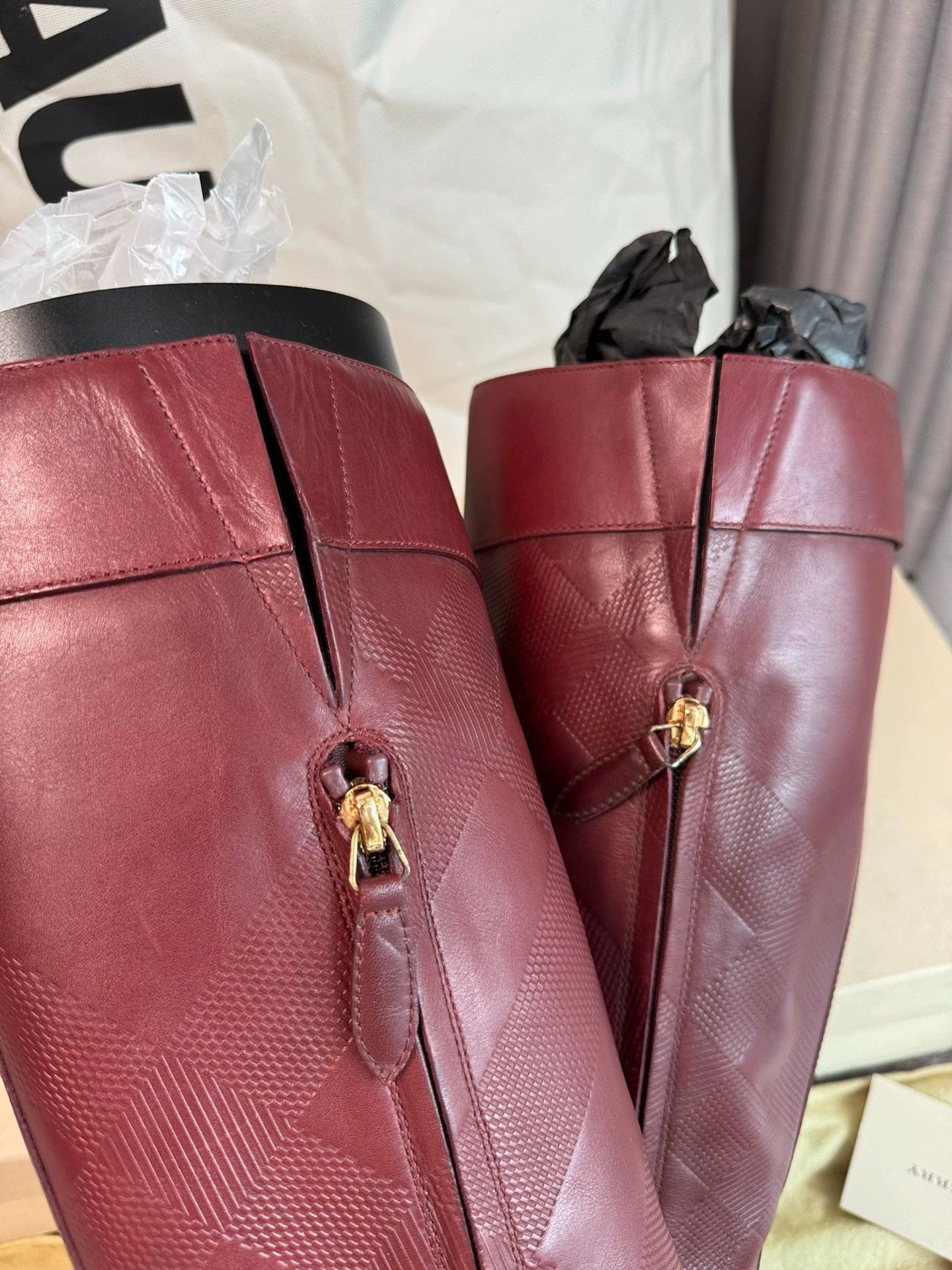 Burberry Burberry riding boots Angora Red EU38 Size US 7.5 / IT 37.5 - 7 Thumbnail